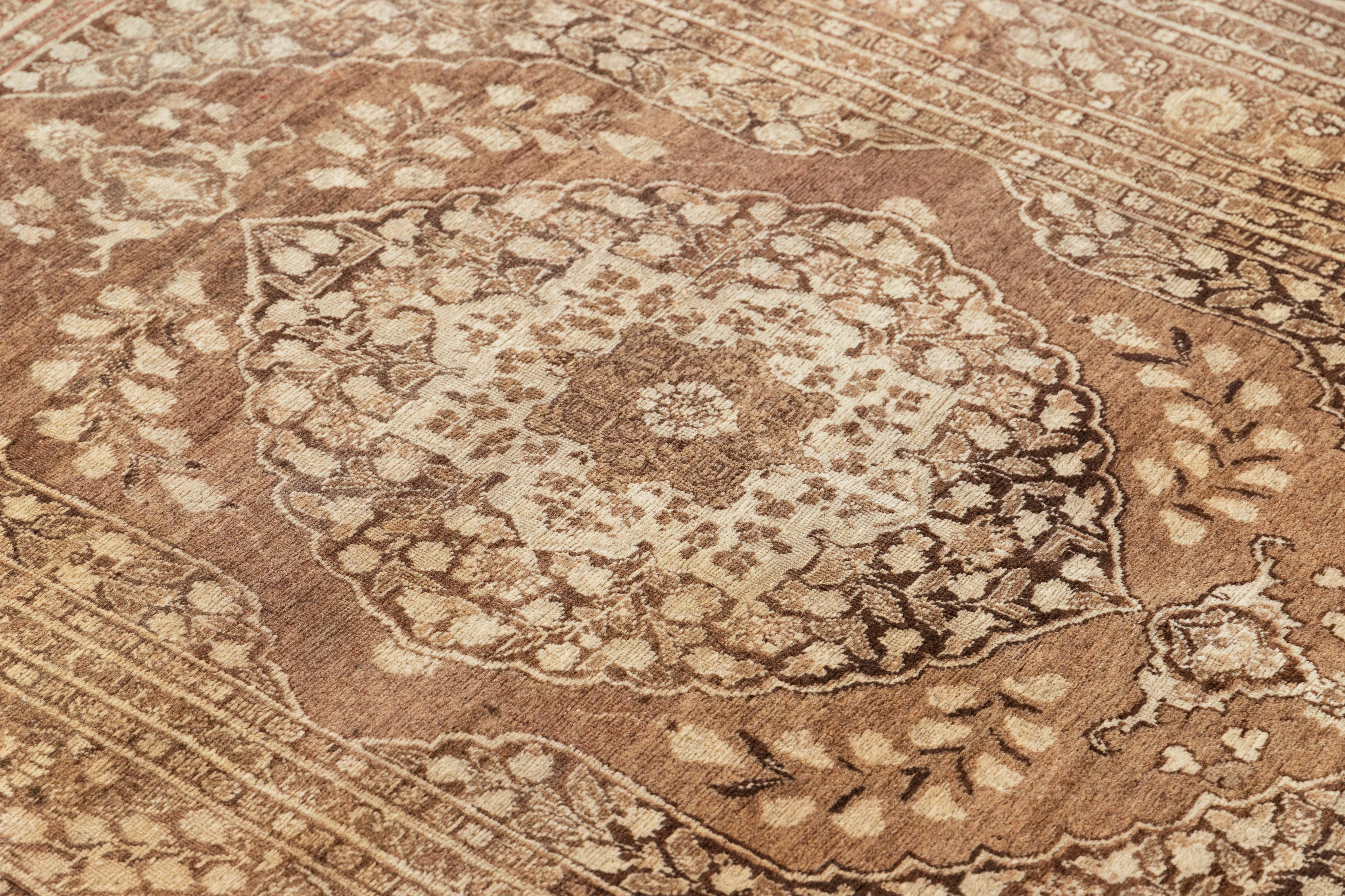 Scatter-Tabriz-Teppich aus dem frühen 20. Jahrhundert im Angebot 4
