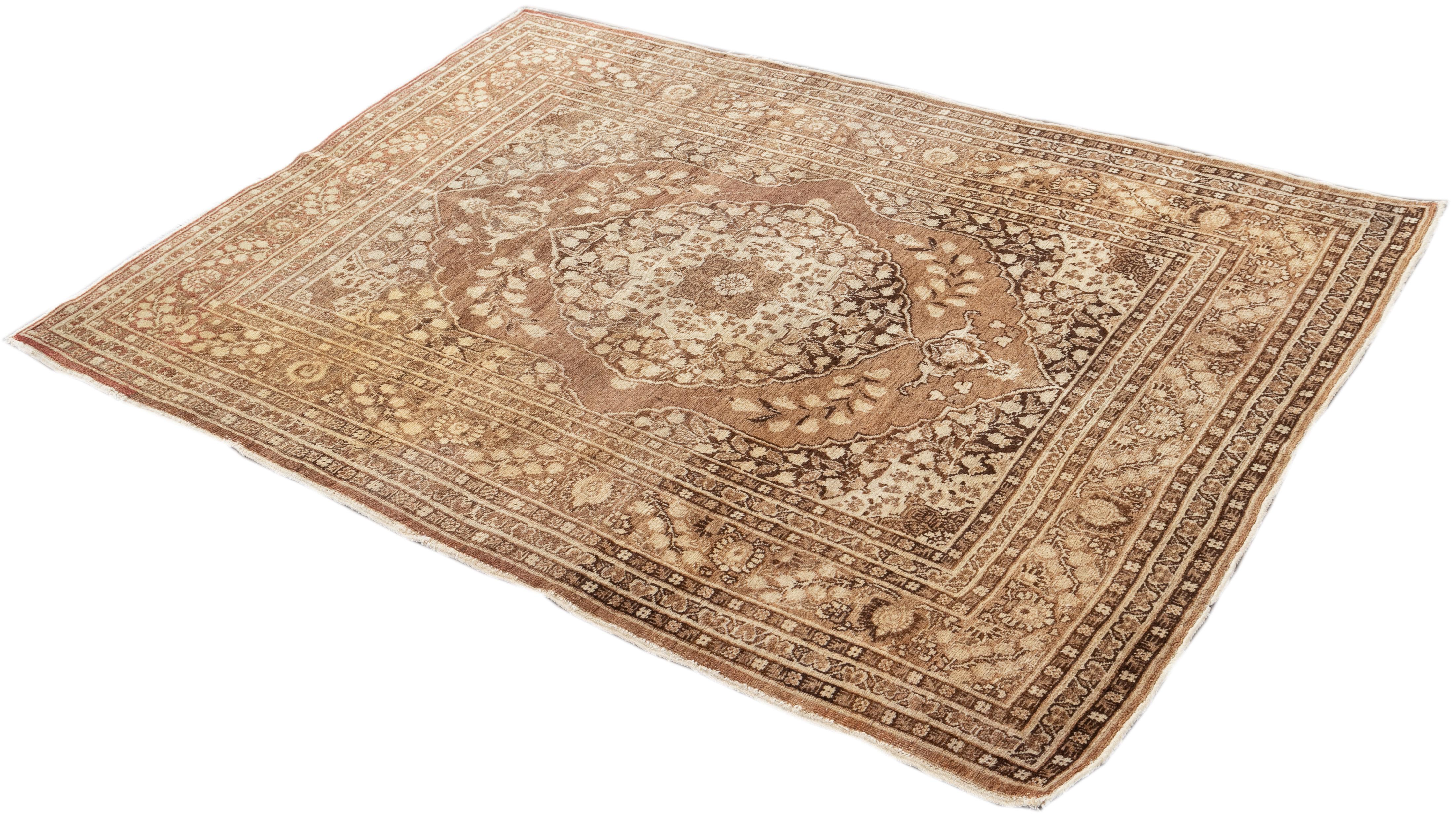 Scatter-Tabriz-Teppich aus dem frühen 20. Jahrhundert im Angebot 2
