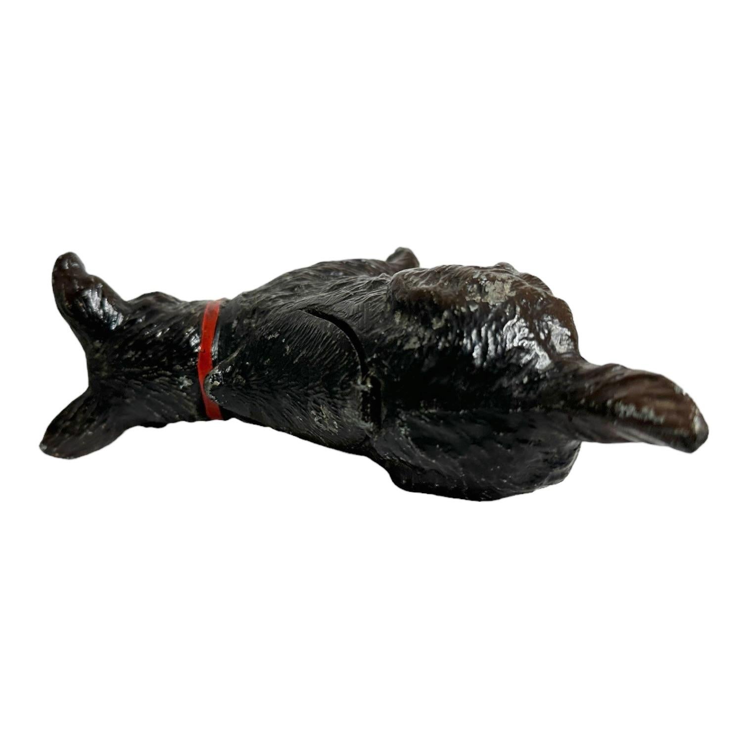 Début du 20e siècle Scotty Dog Figurine en bronze autrichien Vienna Style Catchall en vente 2