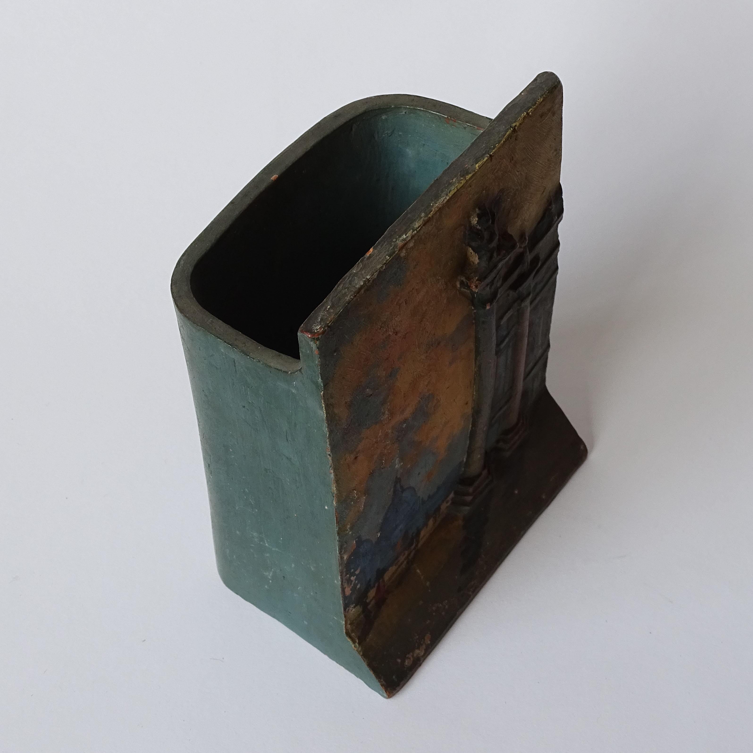 Italian Early 20th Century Sculptural Hand Painted View of Venice Terracotta Pen Holder For Sale