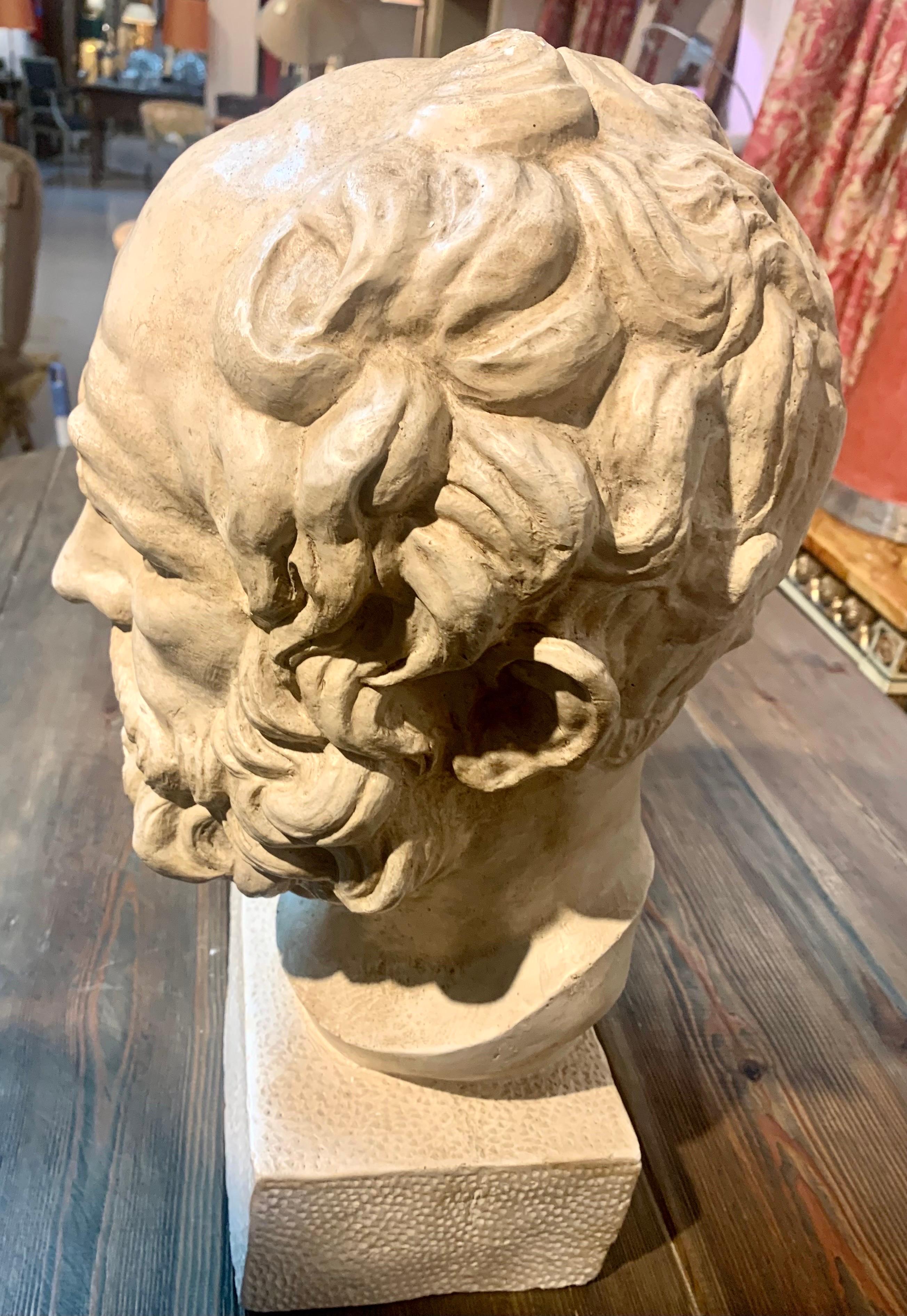 Sculpture du début du 20e siècle  Buste de Platon en plâtre en vente 6