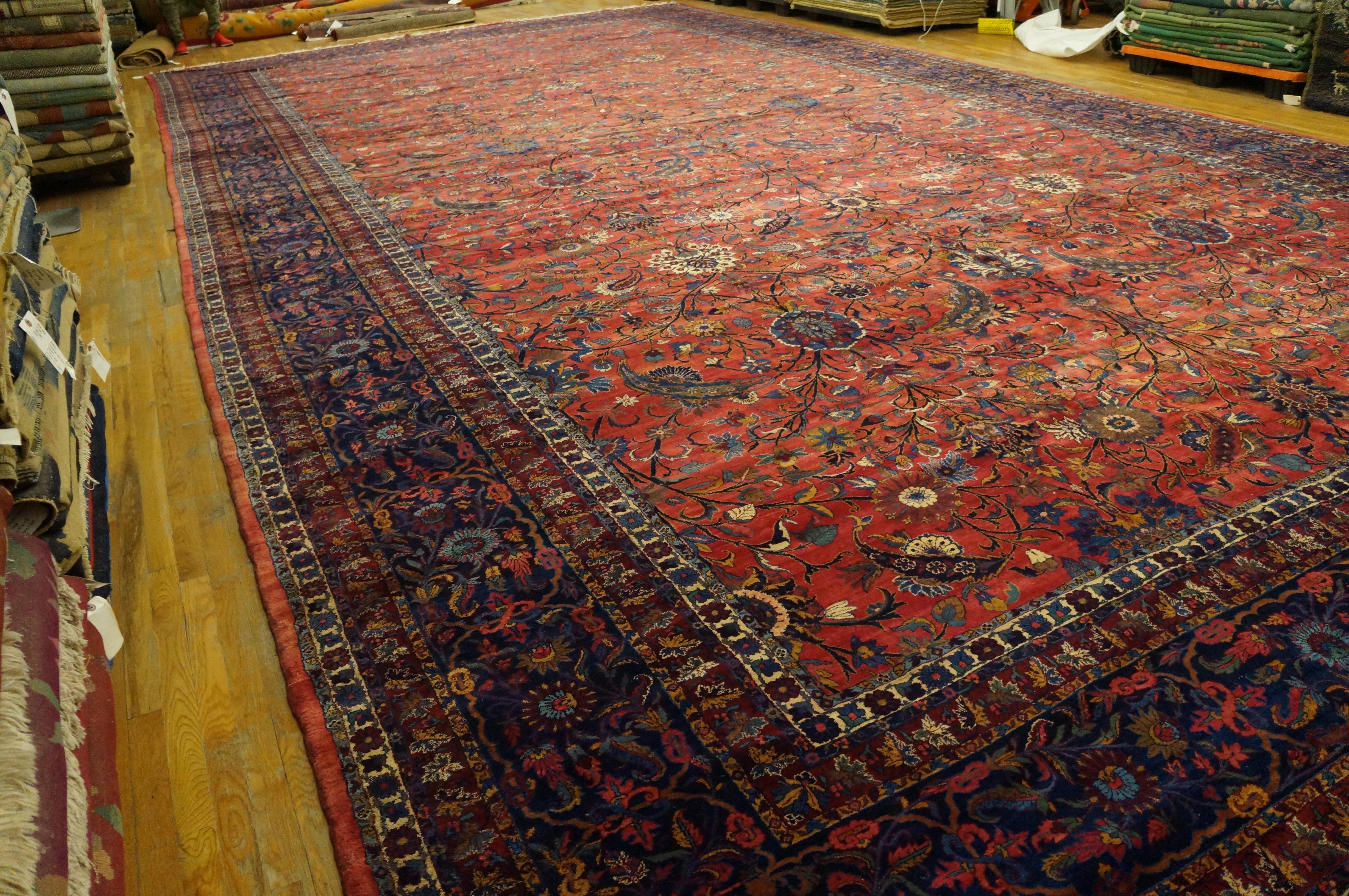Early 20th Century S.E. Persian Kirman Carpet ( 15' x 30' - 457 x 914 ) For Sale 3