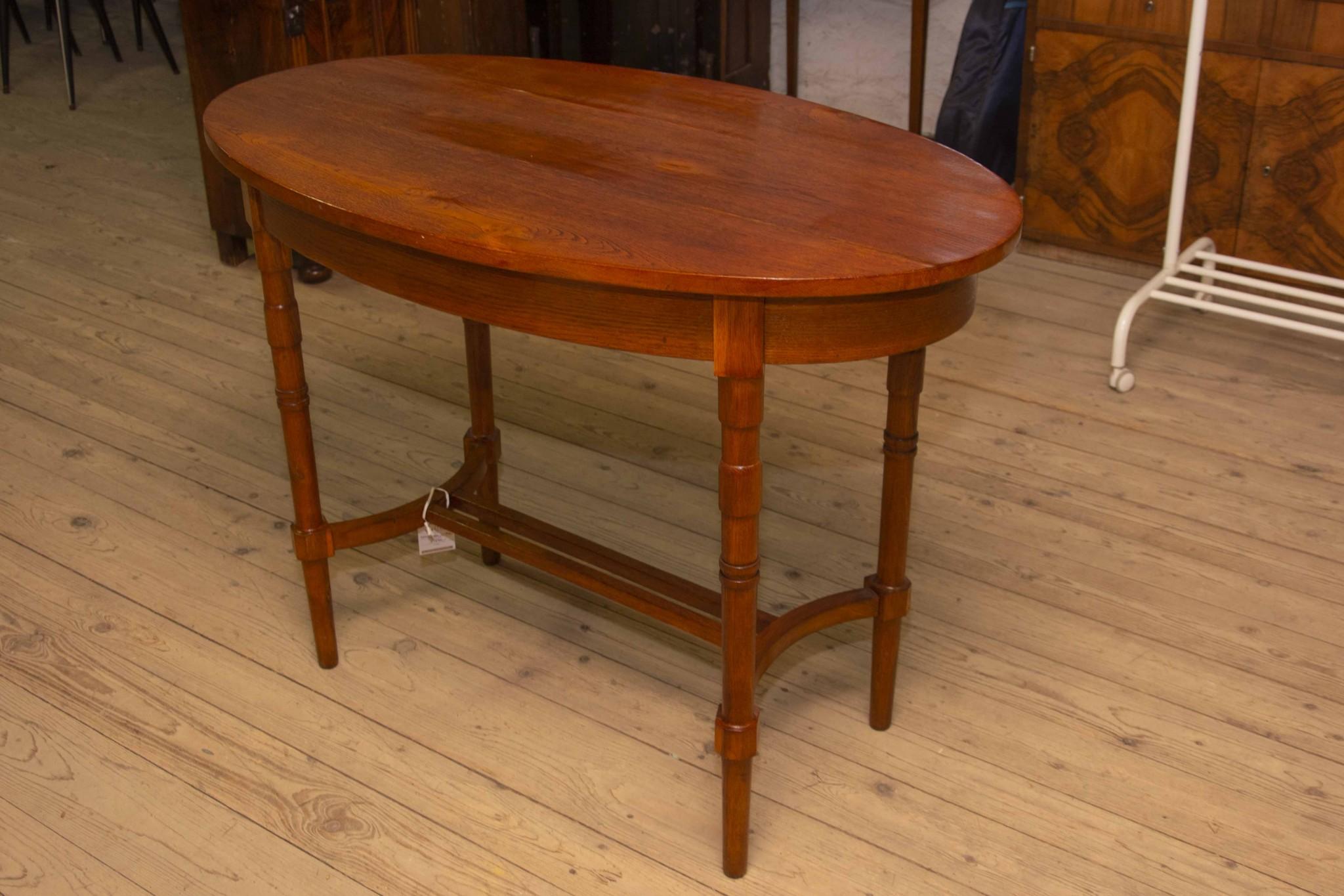 Vienna Secession Early 20th Century Secessionist Oak Occasional Table, Austria-Hungary For Sale