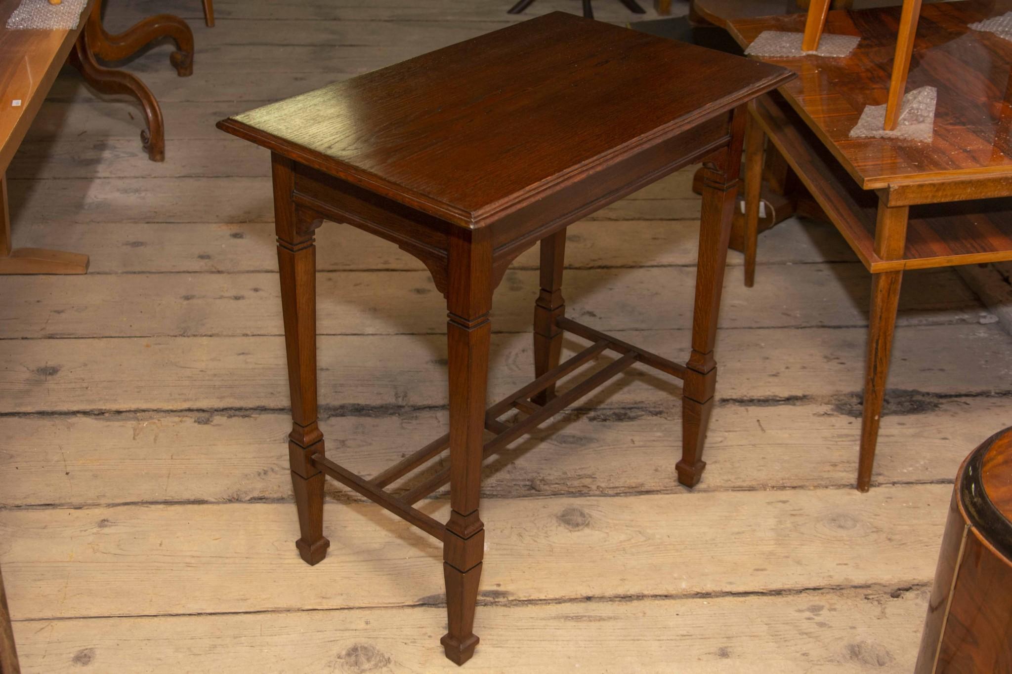 Vienna Secession Early 20th Century Secessionist Oak Occasional Table, Austria-Hungary For Sale