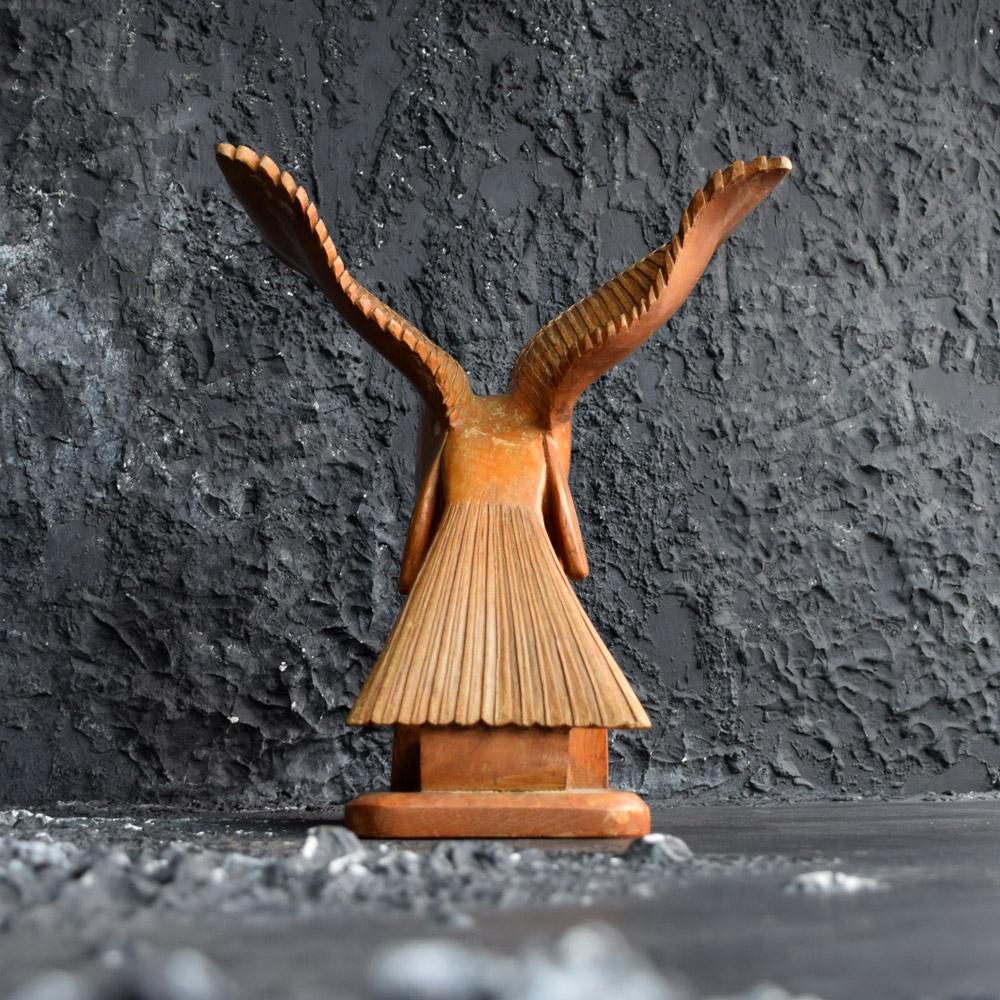Artisanat Figure d'oiseau sculptée à la main du début du XXe siècle, autodidacte, faite main en vente