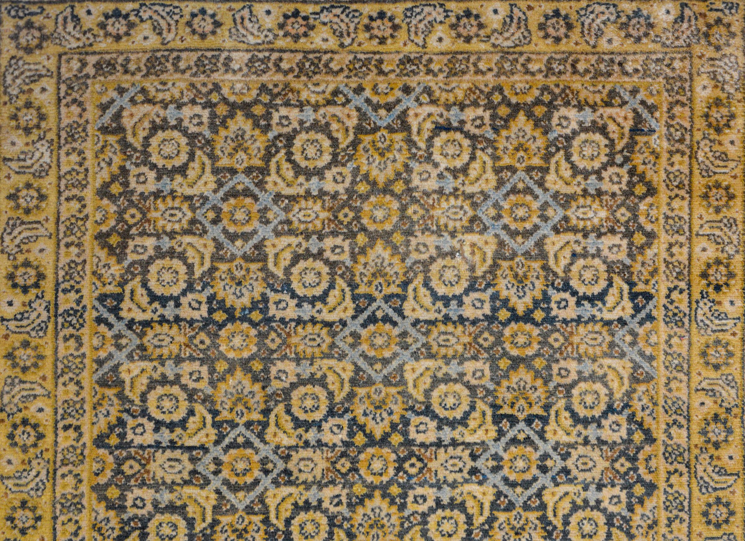 Senneh-Teppich, frühes 20. Jahrhundert (Pflanzlich gefärbt) im Angebot