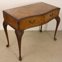 Early 20th Century Serpentine Burr Walnut Side Table