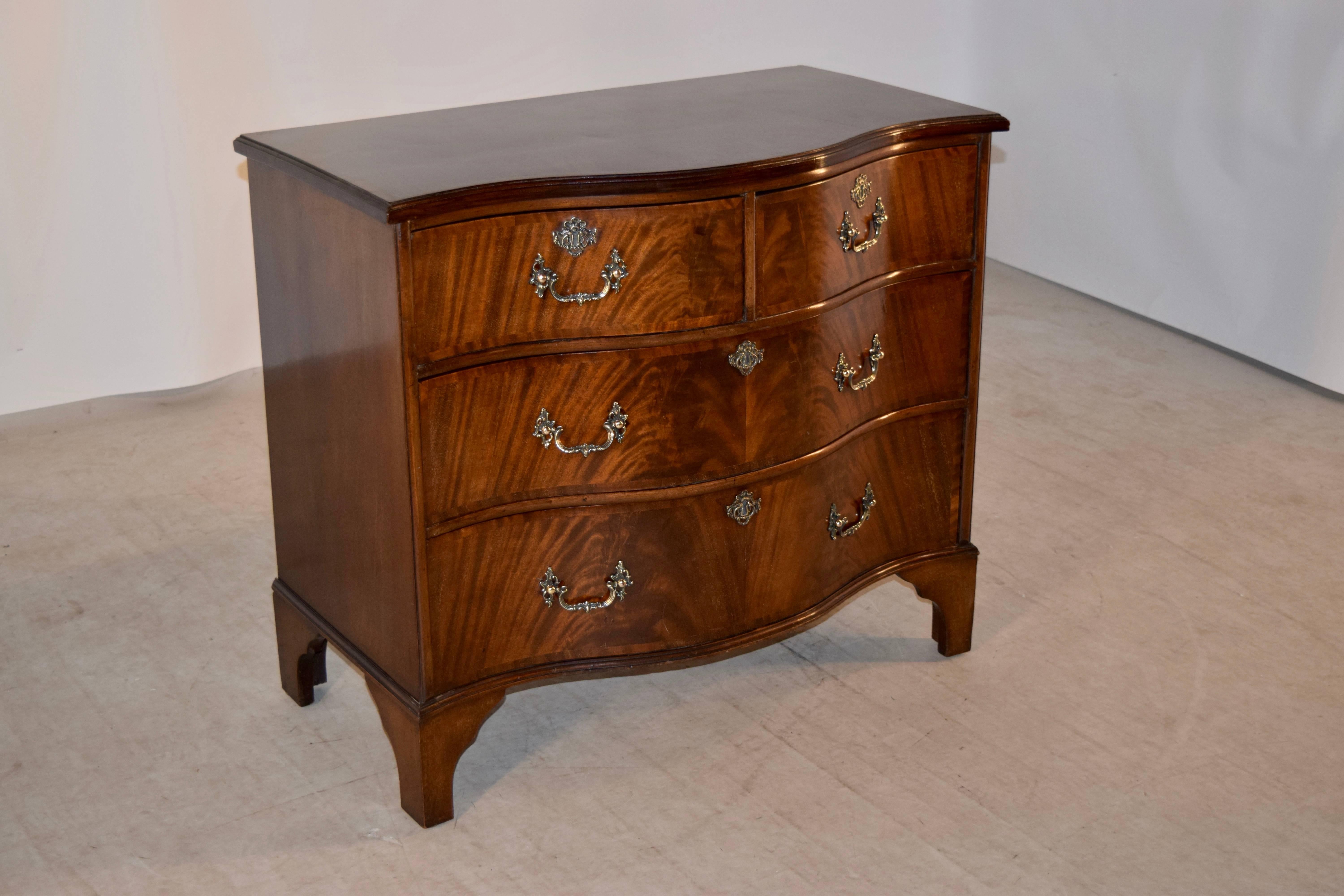 Edwardian Early 20th Century Serpentine Chest of Drawers