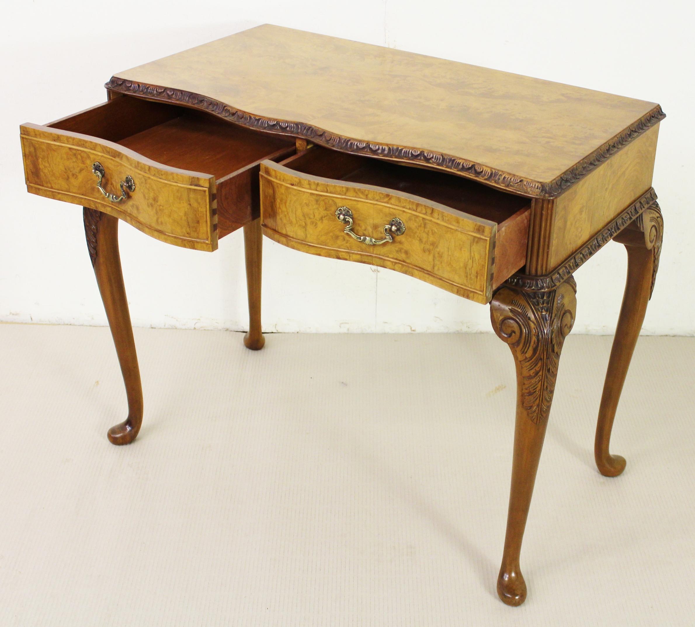 English Early 20th Century Serpentine Shaped Burr Walnut Side Table