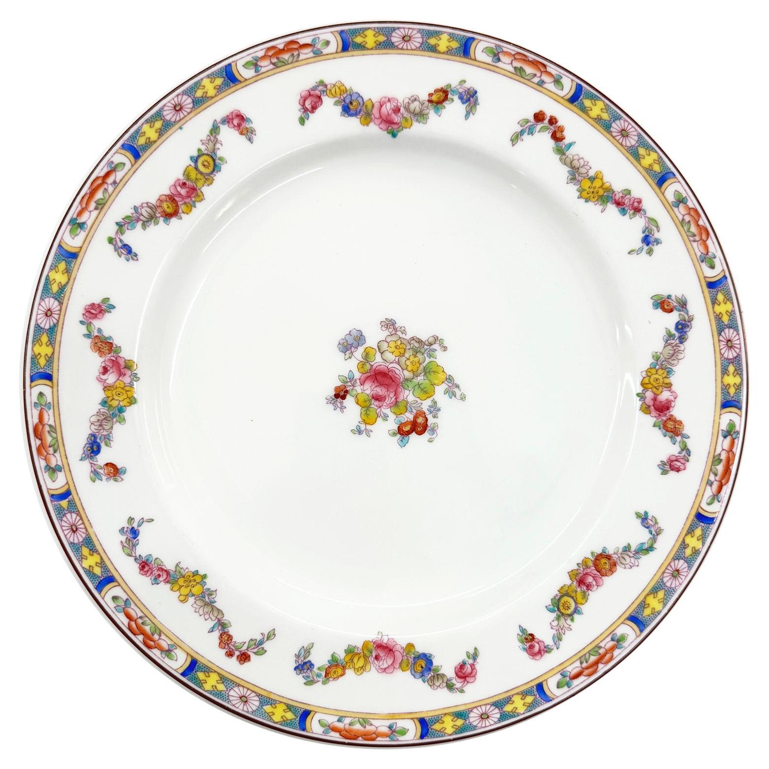 Early 20th Century Set 34 English Hand-Decorated Minton Fine China Dining Plates For Sale