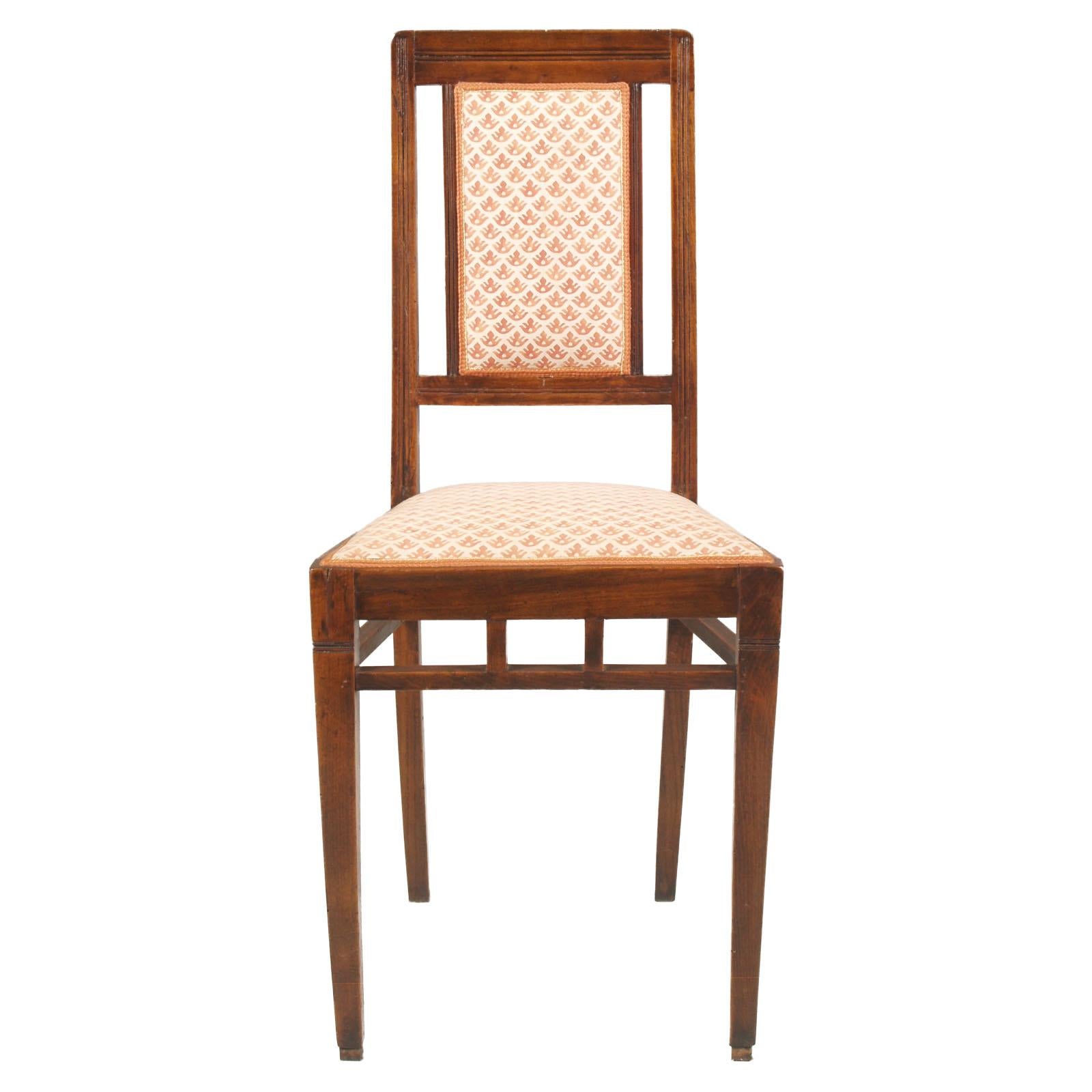 Italian Early 20th Century Set of Four Chairs Art Nouveau in Walnut, Original Upholstery For Sale