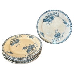Ensemble de 6 assiettes à dessert en faïence de Sarreguemines du début du 20e siècle
