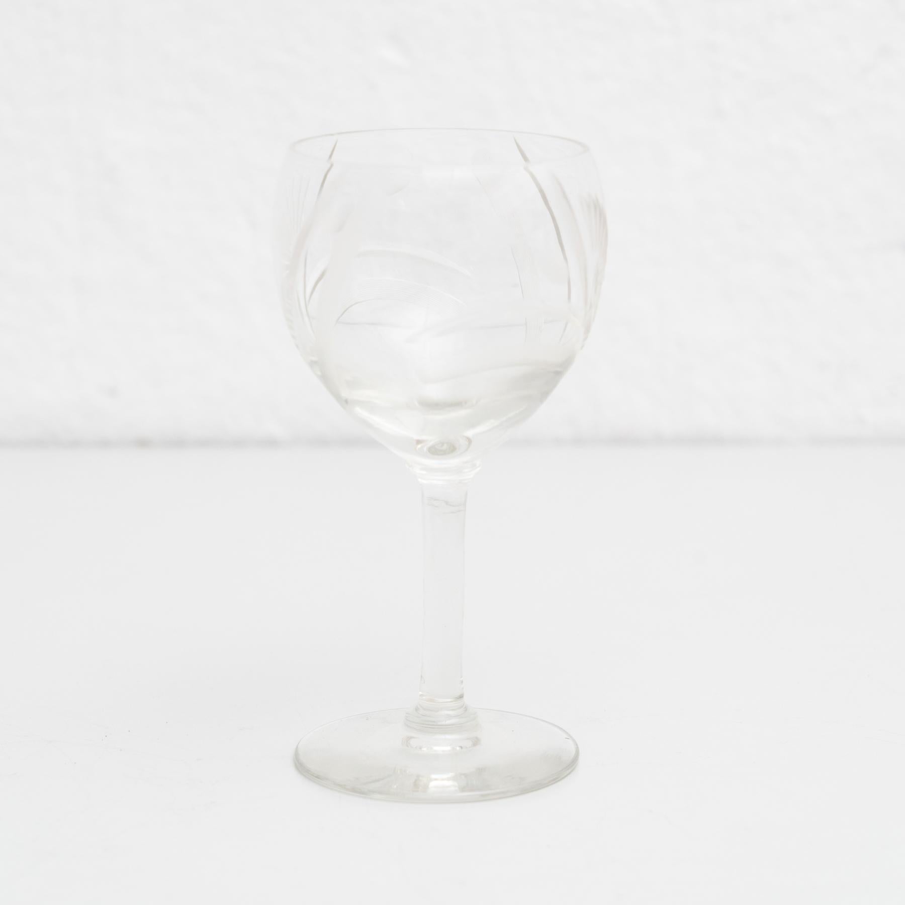 Set von 9 antiken französischen Glas-Weinbechern aus dem frühen 20. Jahrhundert mit Messingtablett im Angebot 2