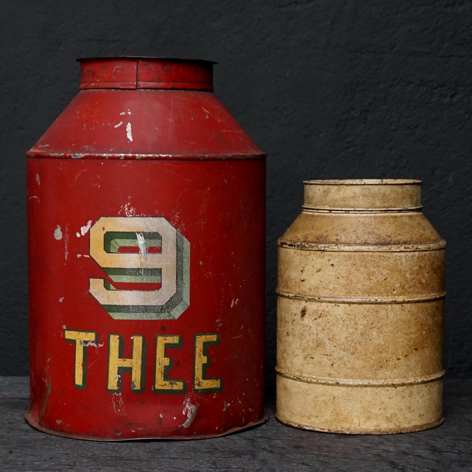 Early 20th Century Set of Eight Dutch Tea Tins 4