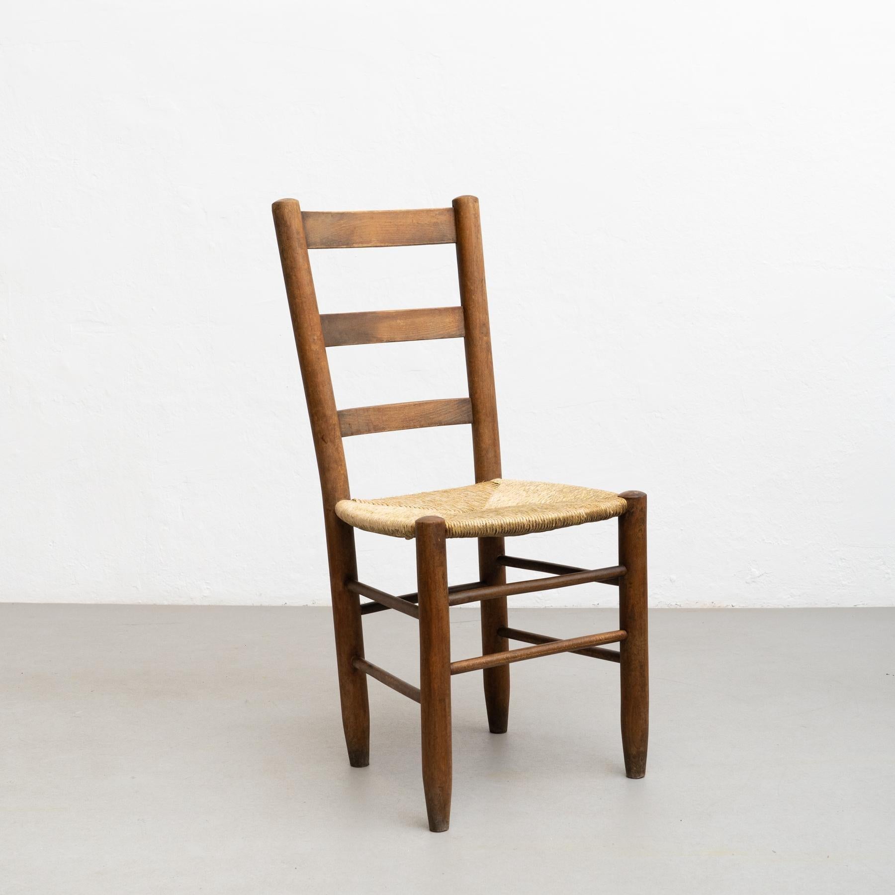 Conjunto de cuatro sillas de ratán y madera de principios del siglo XX en venta 5