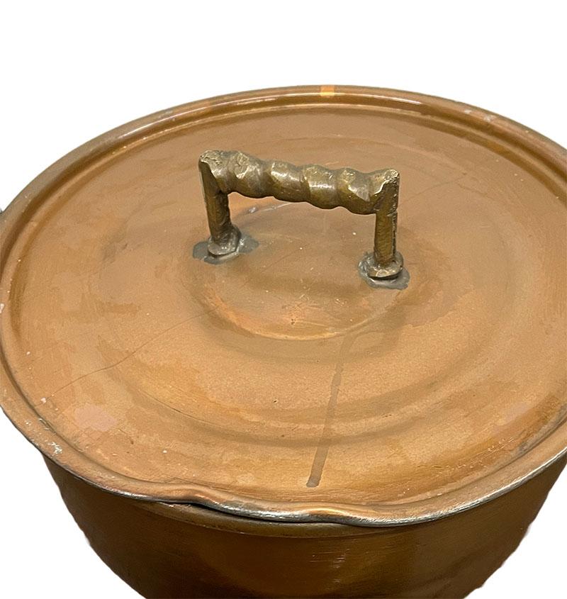 Ensemble de pots à couvercle en cuivre français du début du 20e siècle en vente 2