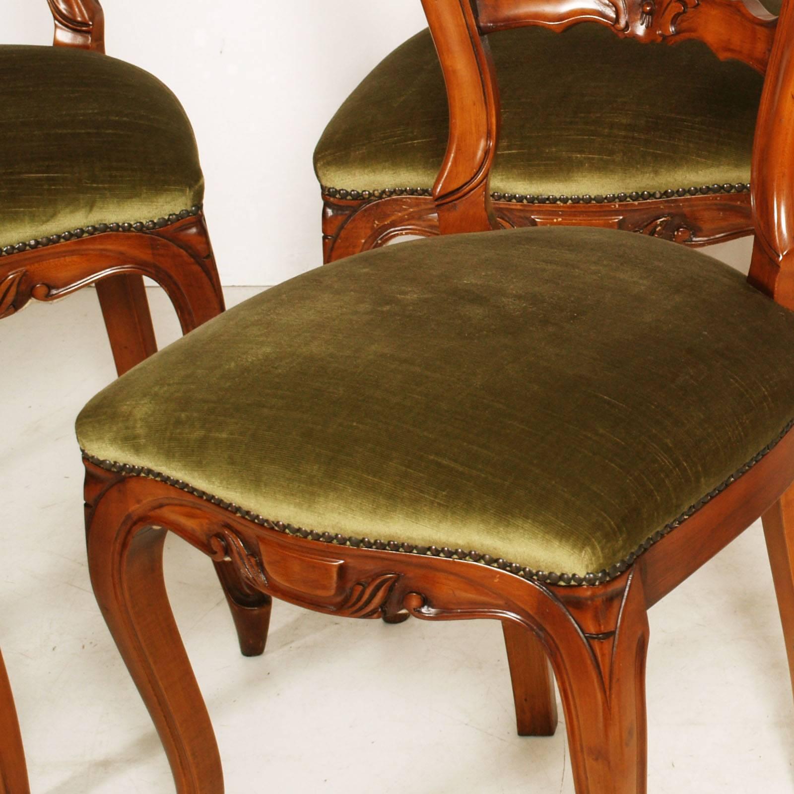 Early 20th Century Italian Six Louis Philippe Chairs in Hand-Carved Blond Walnut For Sale 4