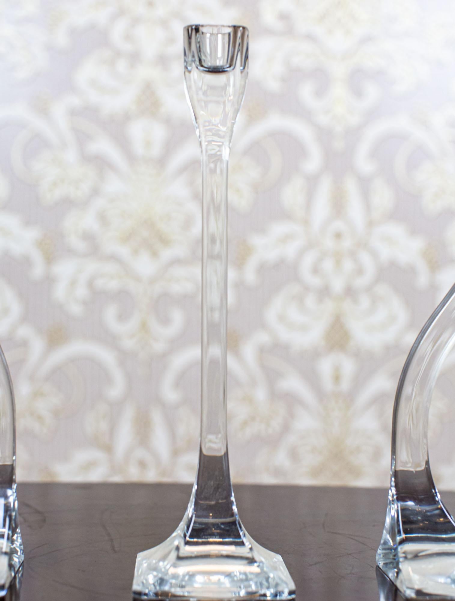 Early-20th Century Set of Three Glass Candlesticks In Good Condition For Sale In Opole, PL