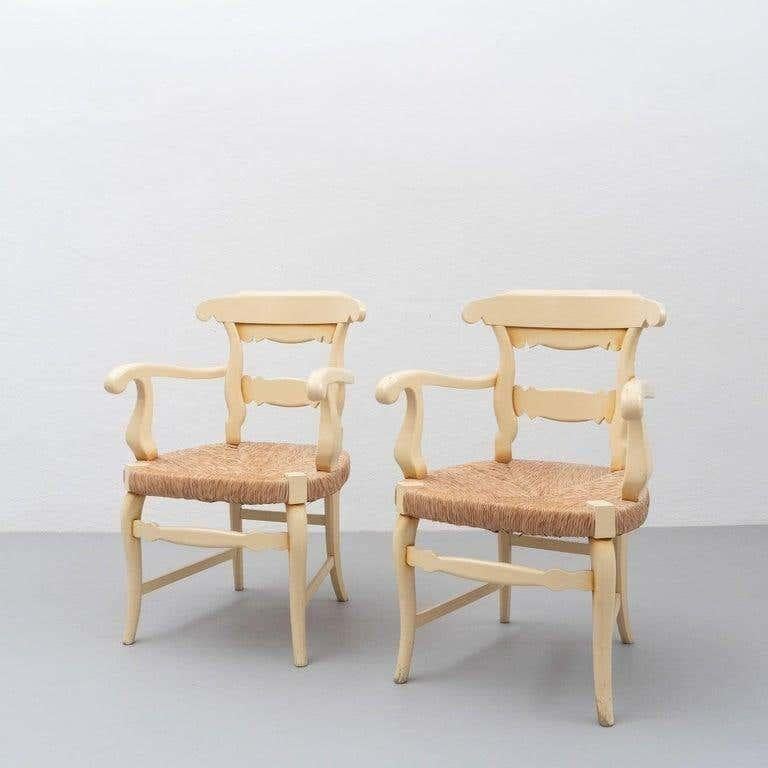 Set di due poltrone provenzali in legno e rattan dei primi del Novecento In condizioni buone in vendita a Barcelona, ES