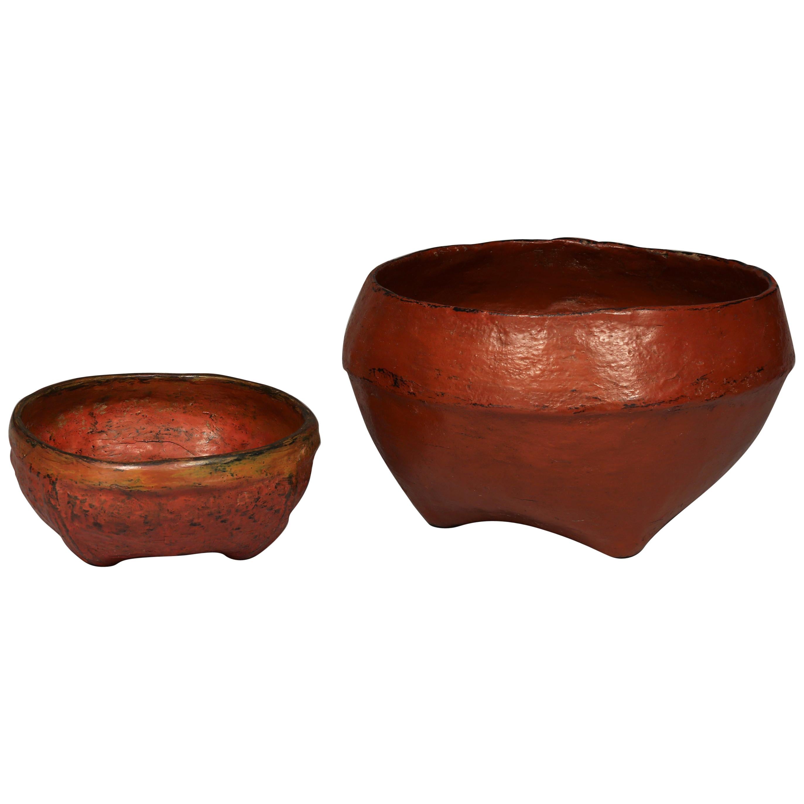 Early 20th Century Set of Two Red Lacquered Offering Bowls, Burma