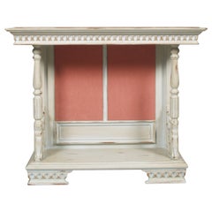Anfang des 20. Jahrhunderts  Barock-Revival-Konsole, Nussbaum blond,