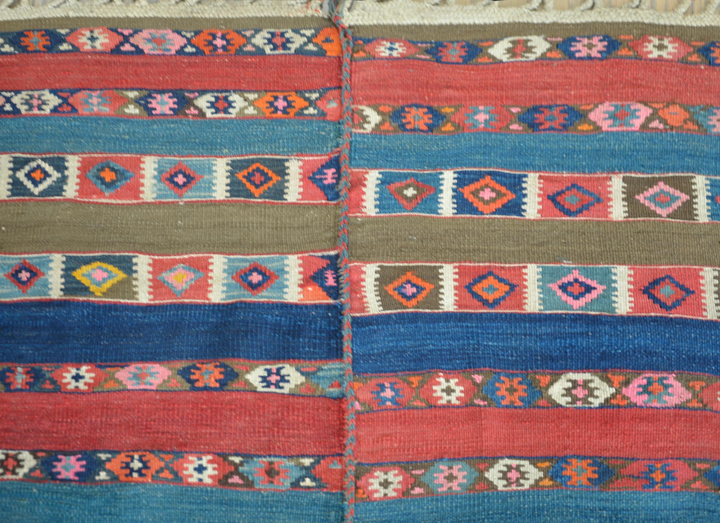 Hand-Woven Early 20th Century Shahsavan Kilim Rug For Sale