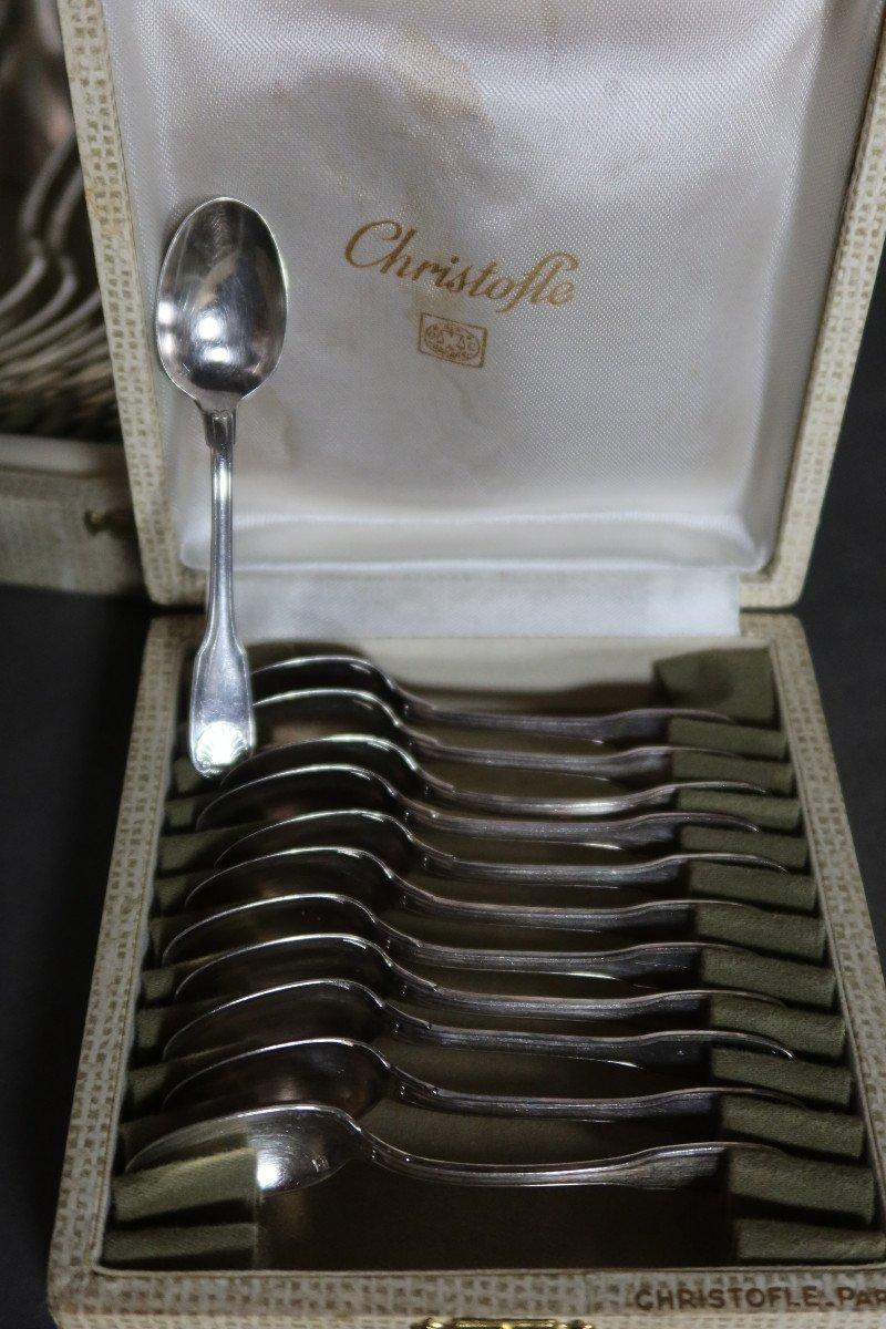 French Early 20th century Shell Pattern Silver Plate Christofle Menagère, 1920s For Sale