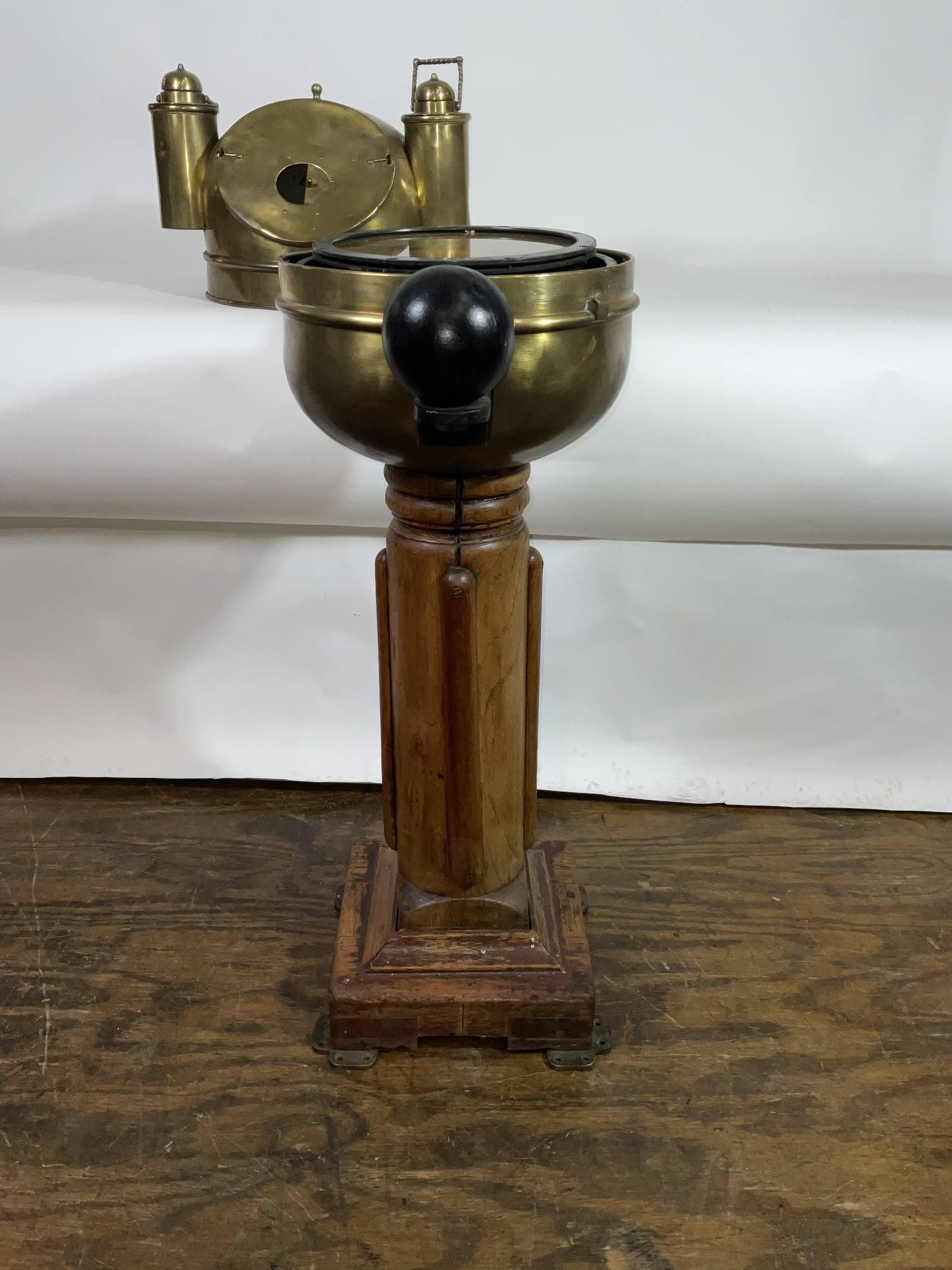 Binnacle de bateau du début du 20e siècle en vente 4