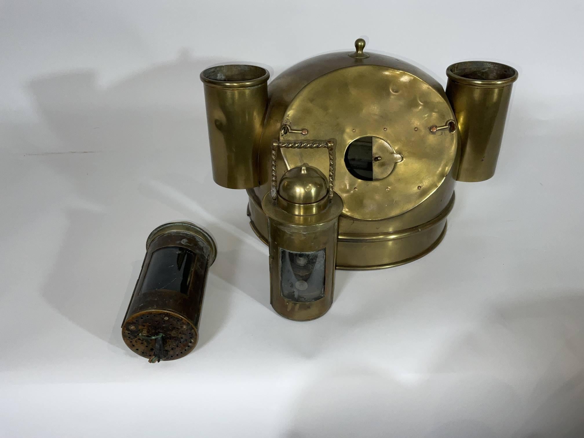 Nord-américain Binnacle de bateau du début du 20e siècle en vente