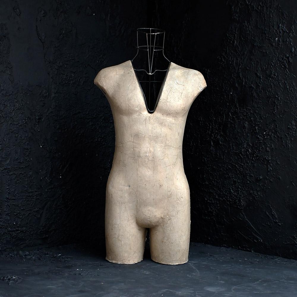 Early 20th Century Shop Display Mannequin Bust 

A very sculpture early 20th century French (Paris) shop display caged neck bust. Made from layers of paper Mache and card, fitted with a removable metal caged neck. It’s likely to have had arms