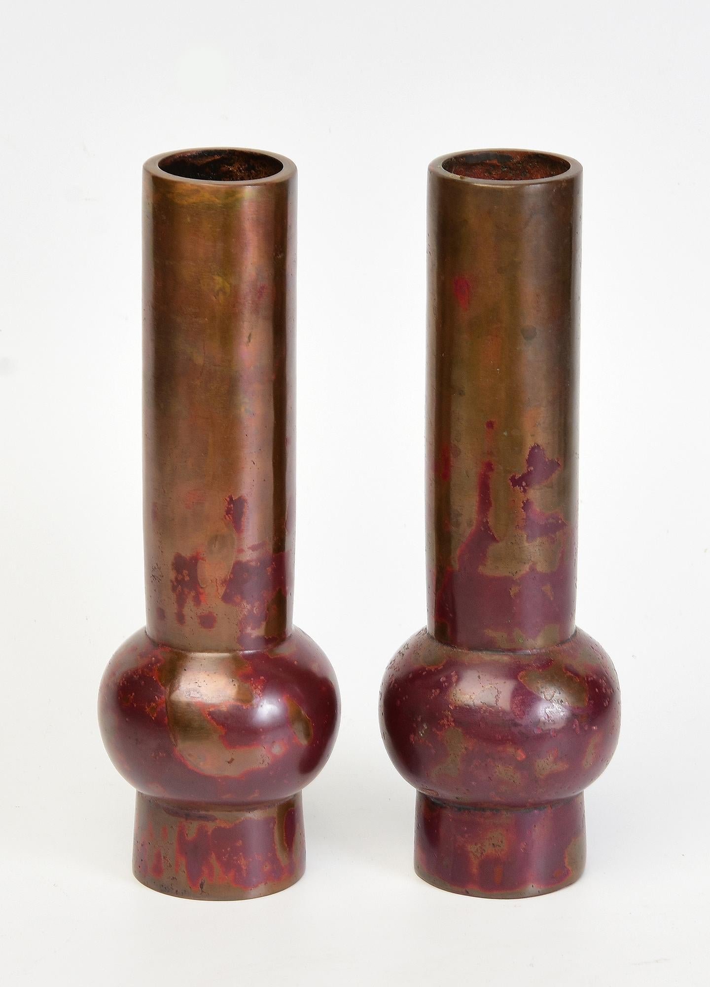 Early 20th Century, Showa, A Pair of Japanese Bronze Vases with Artist Sign For Sale 5