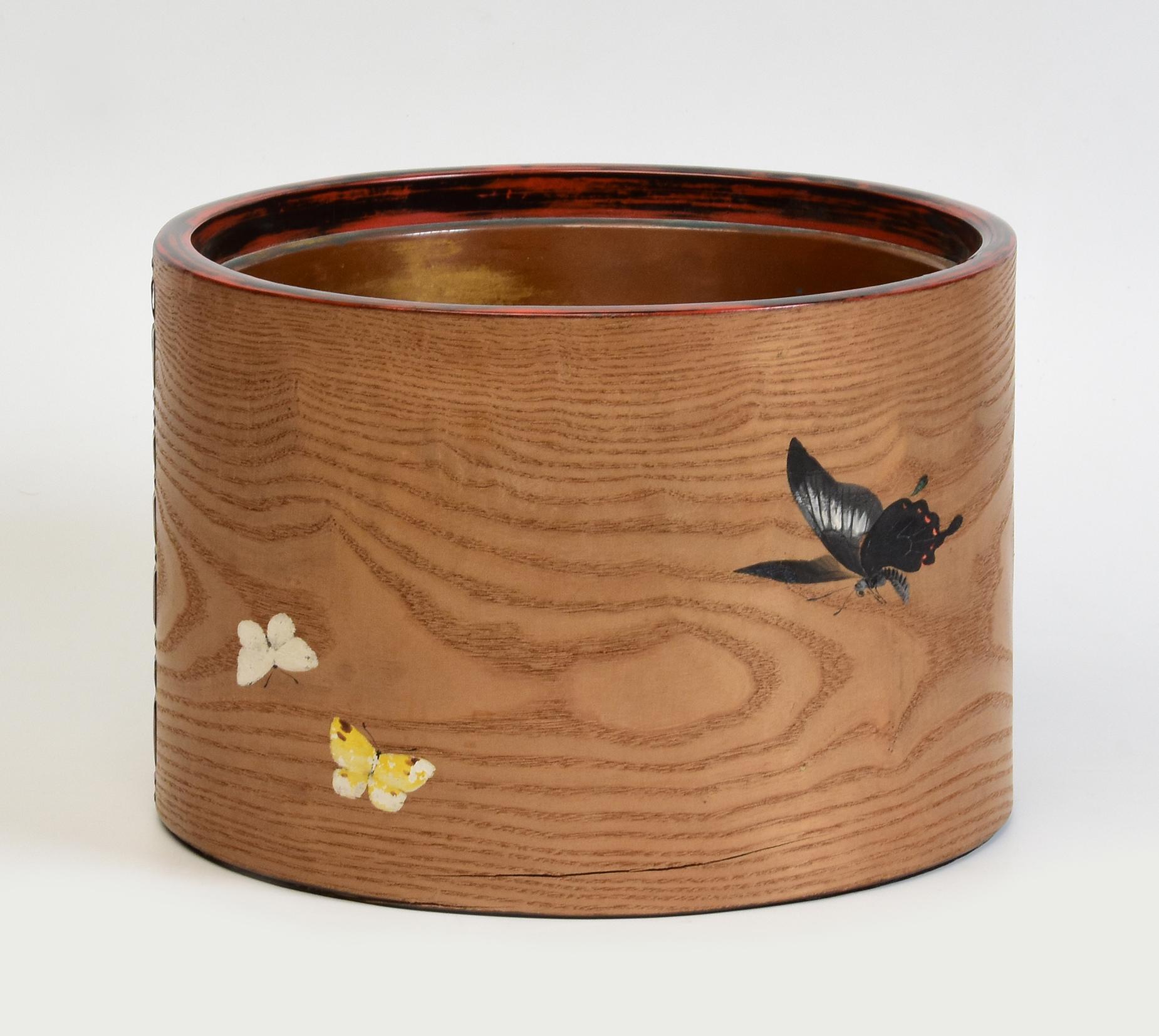 Early 20th Century, Showa, Antique Japanese Wooden Hand Painted Pot 'Hibachi' For Sale 9