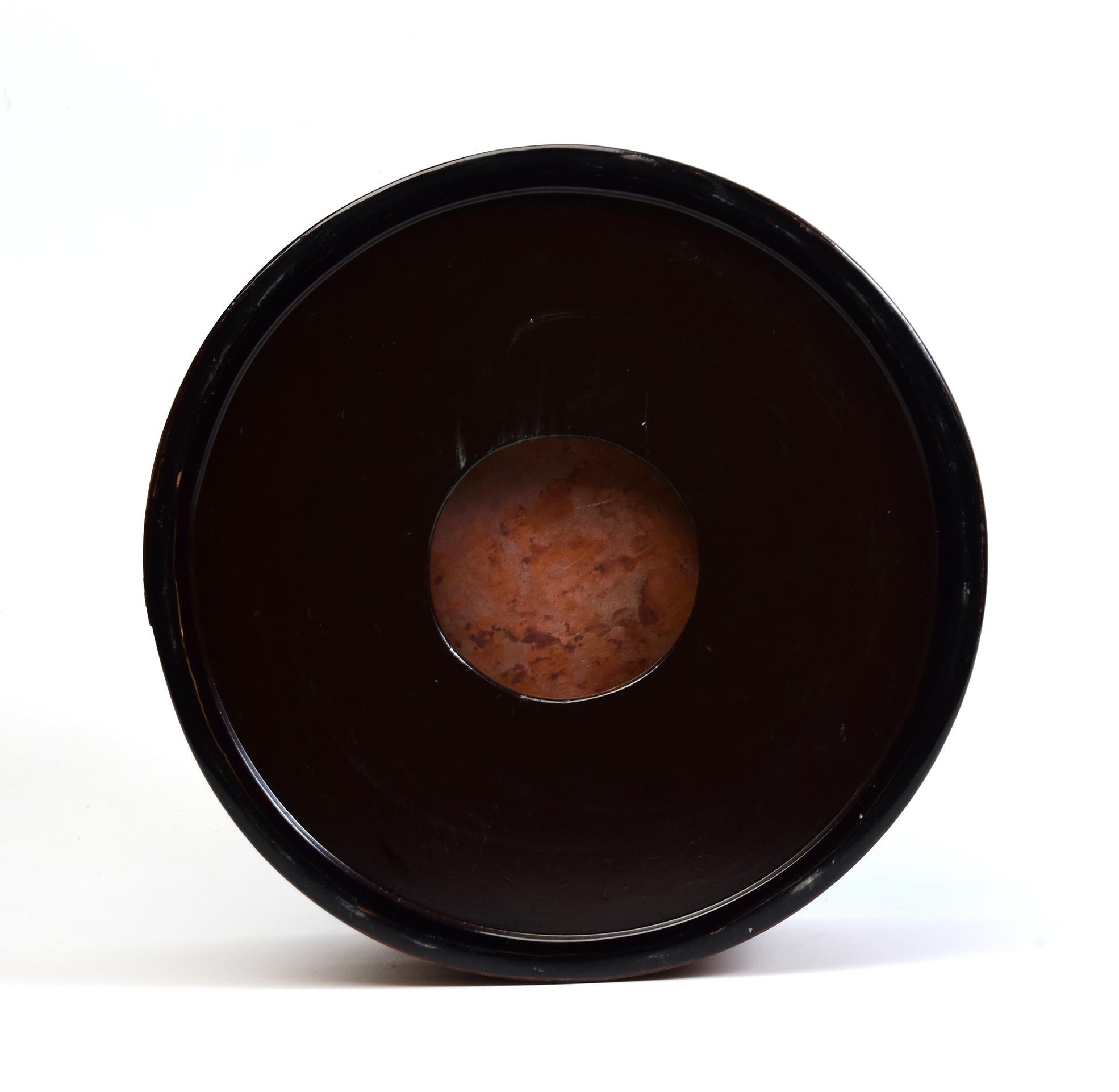Early 20th Century, Showa, Antique Japanese Wooden Hand Painted Pot 'Hibachi' For Sale 10
