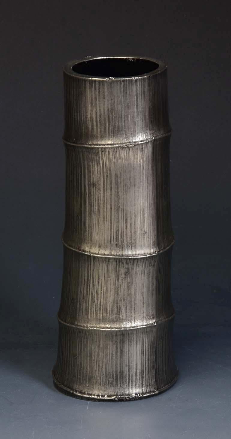 Early 20th Century, Showa, Japanese Bronze Vase For Sale 3