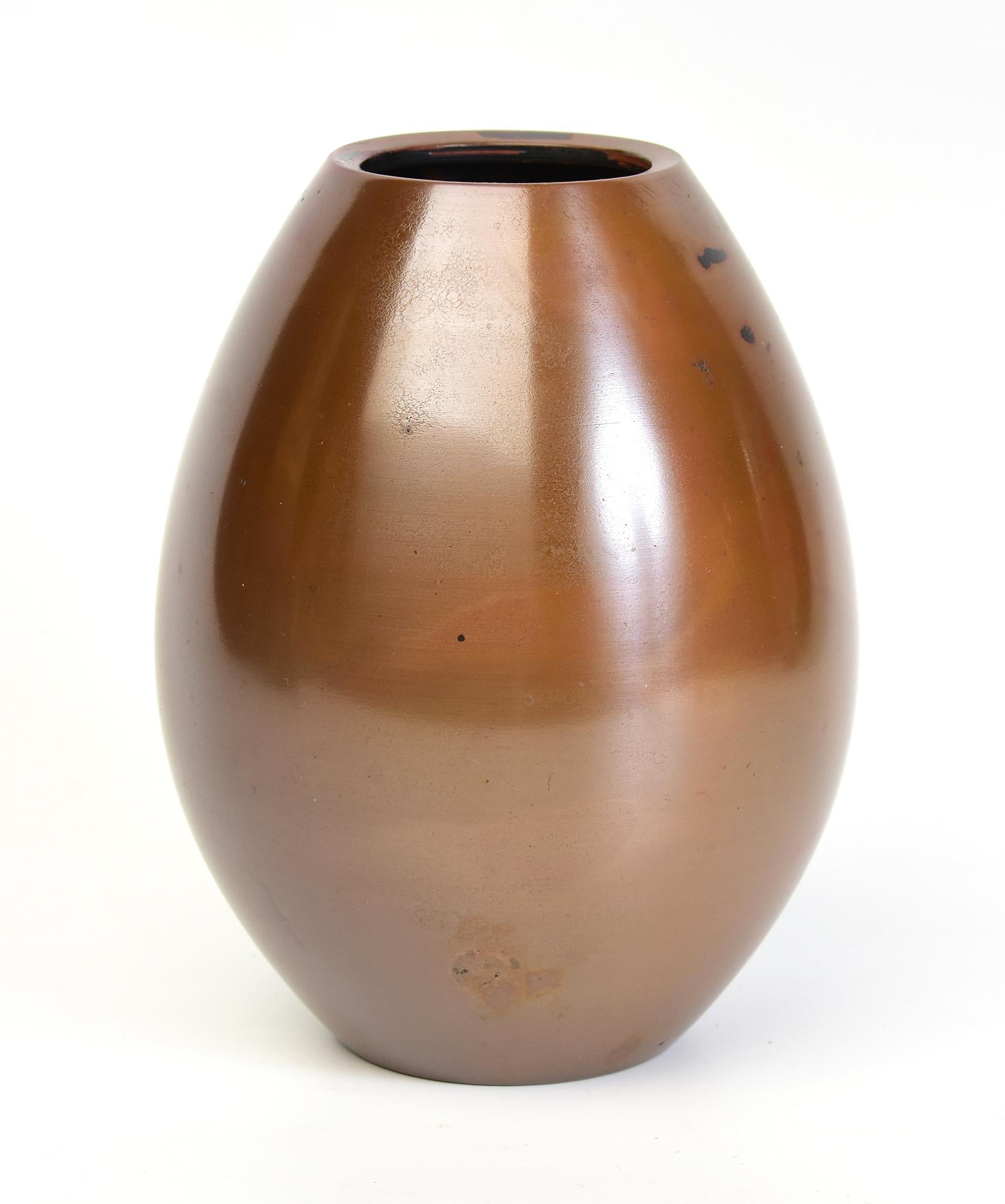Early 20th Century, Showa, Japanese Bronze Vase For Sale 3