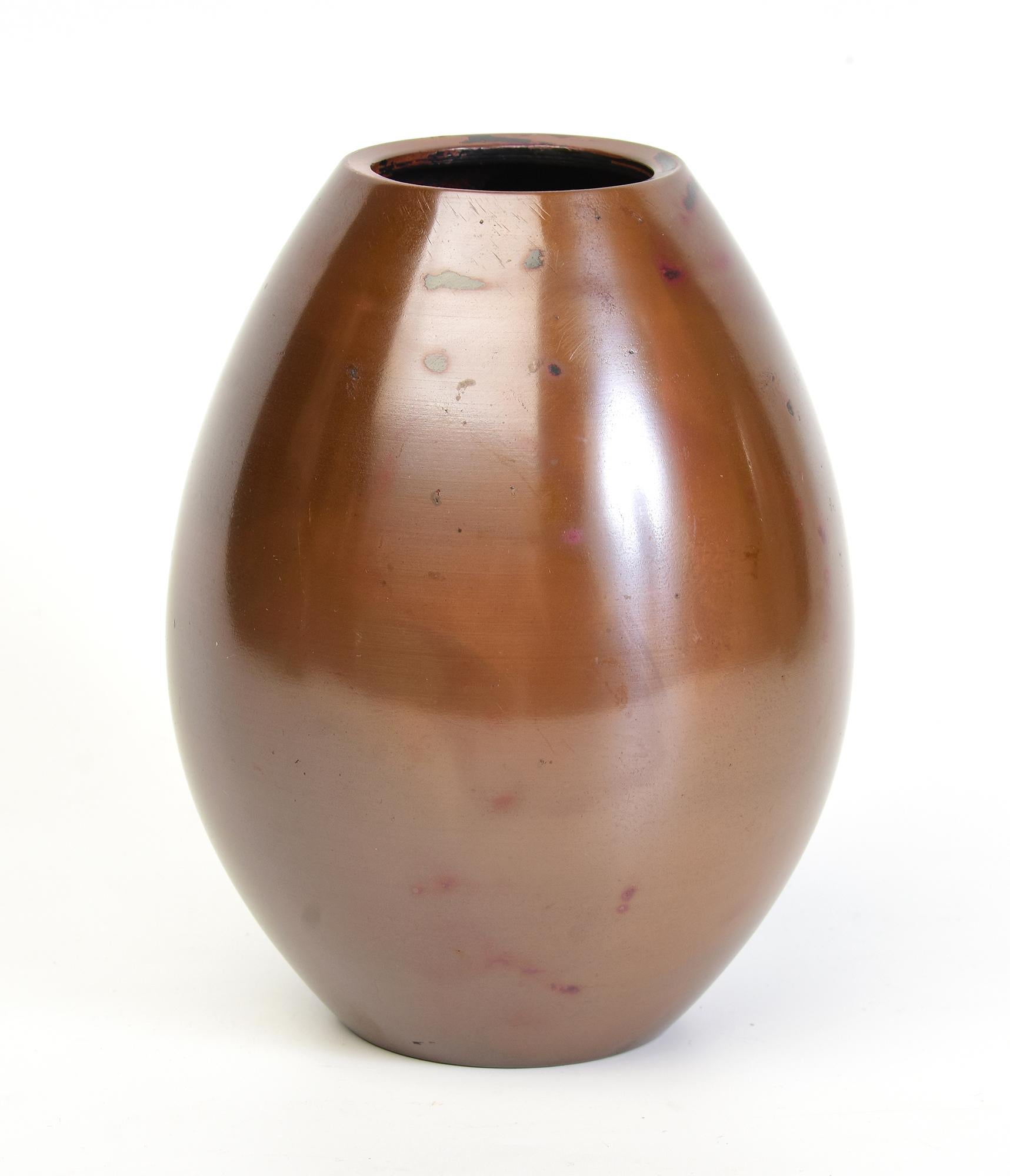 Early 20th Century, Showa, Japanese Bronze Vase For Sale 4