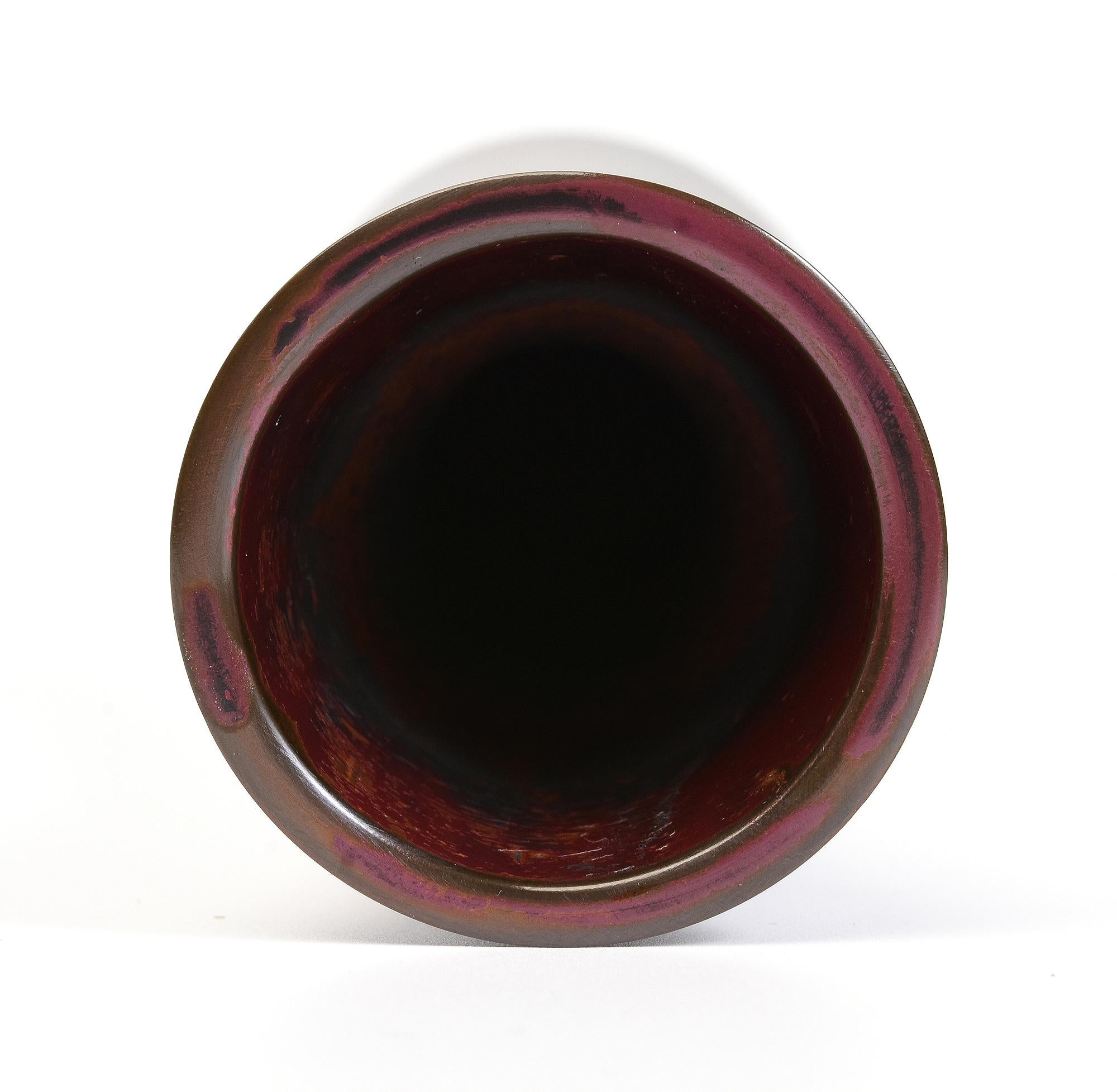 Début du 20e siècle, Showa, Vase en bronze japonais avec signe de l'artiste en vente 4