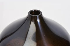 Vaso in bronzo giapponese Showa dei primi del Novecento con firma dell'artista