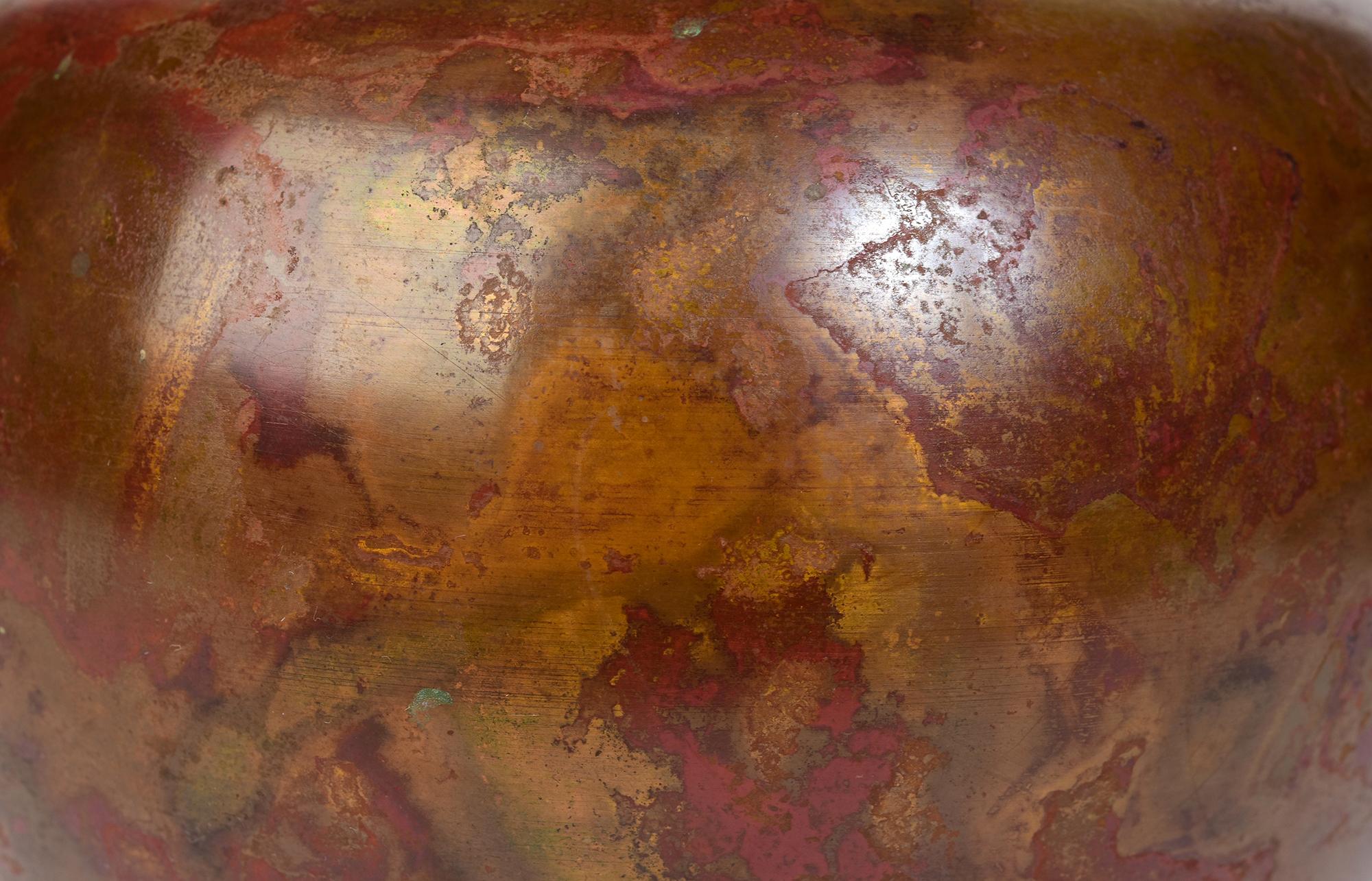 Japonais Début du 20e siècle, Showa, Vase en bronze japonais avec signe de l'artiste en vente