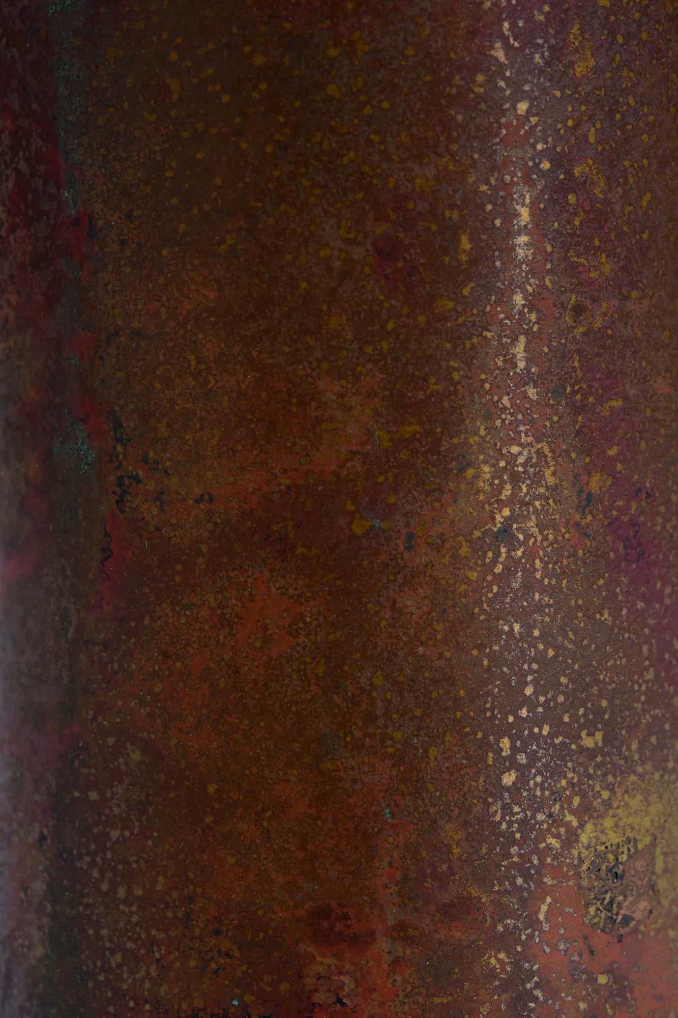 Early 20th Century, Showa, Japanese Bronze Vase with Artist Sign For Sale 1