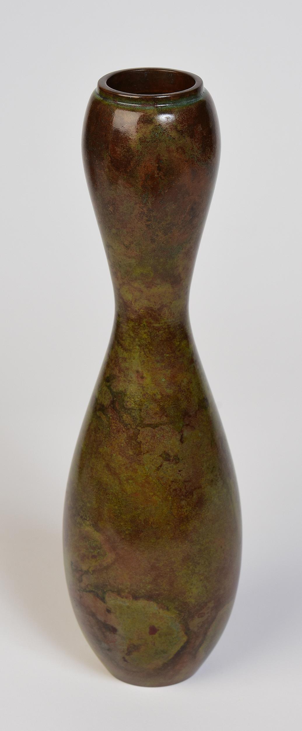 Early 20th Century, Showa, Japanese Bronze Vase with Artist Sign 3