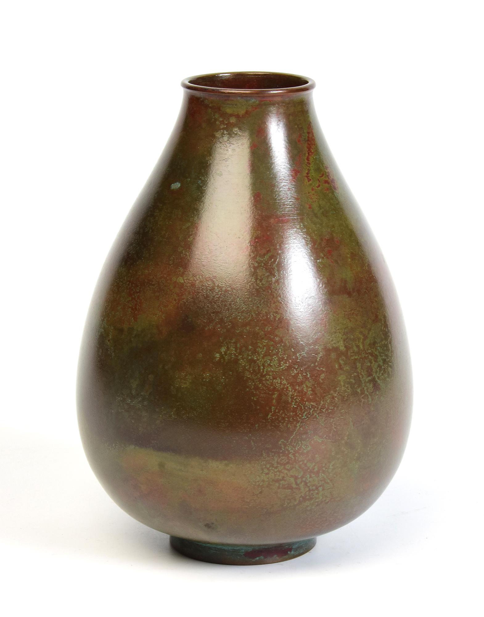 Early 20th Century, Showa, Japanese Bronze Vase with Artist Sign 5