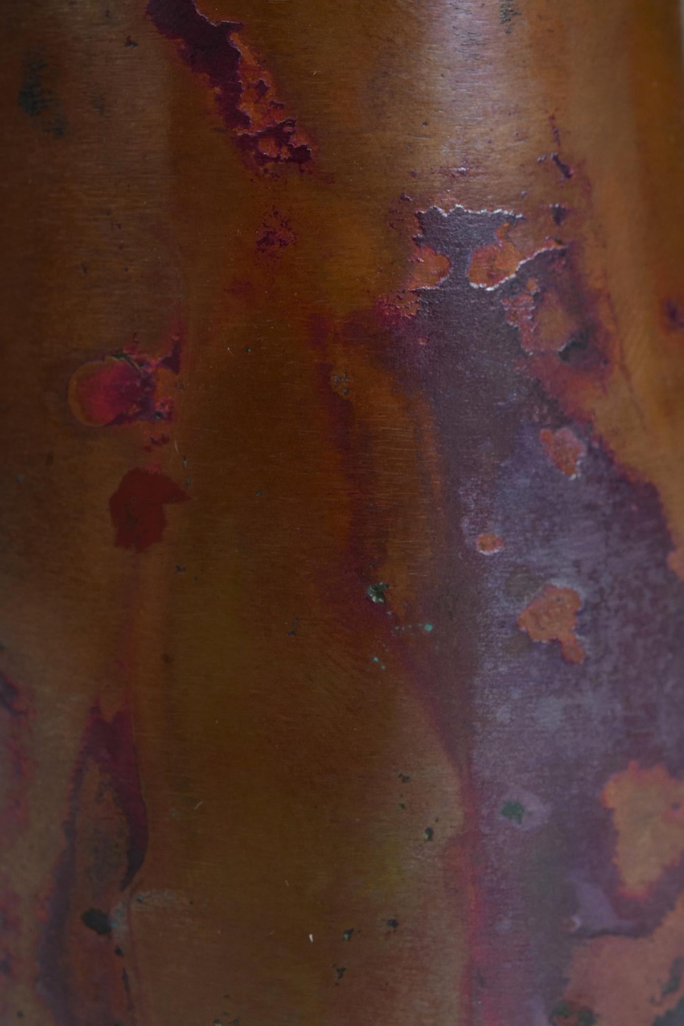 Early 20th Century, Showa, Japanese Bronze Vase with Artist Sign For Sale 5