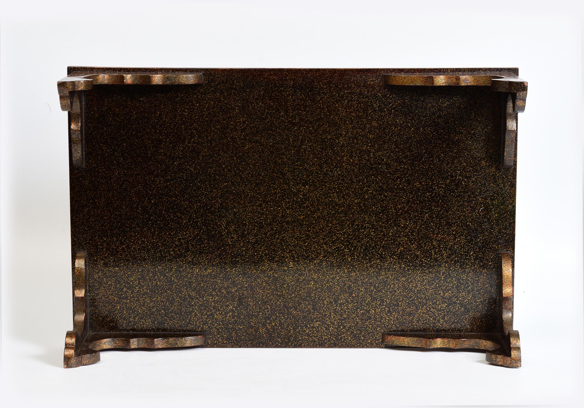 Principios del Siglo XX, Showa, Mesa / Soporte Inferior Japonés de Madera Lacada en venta 8