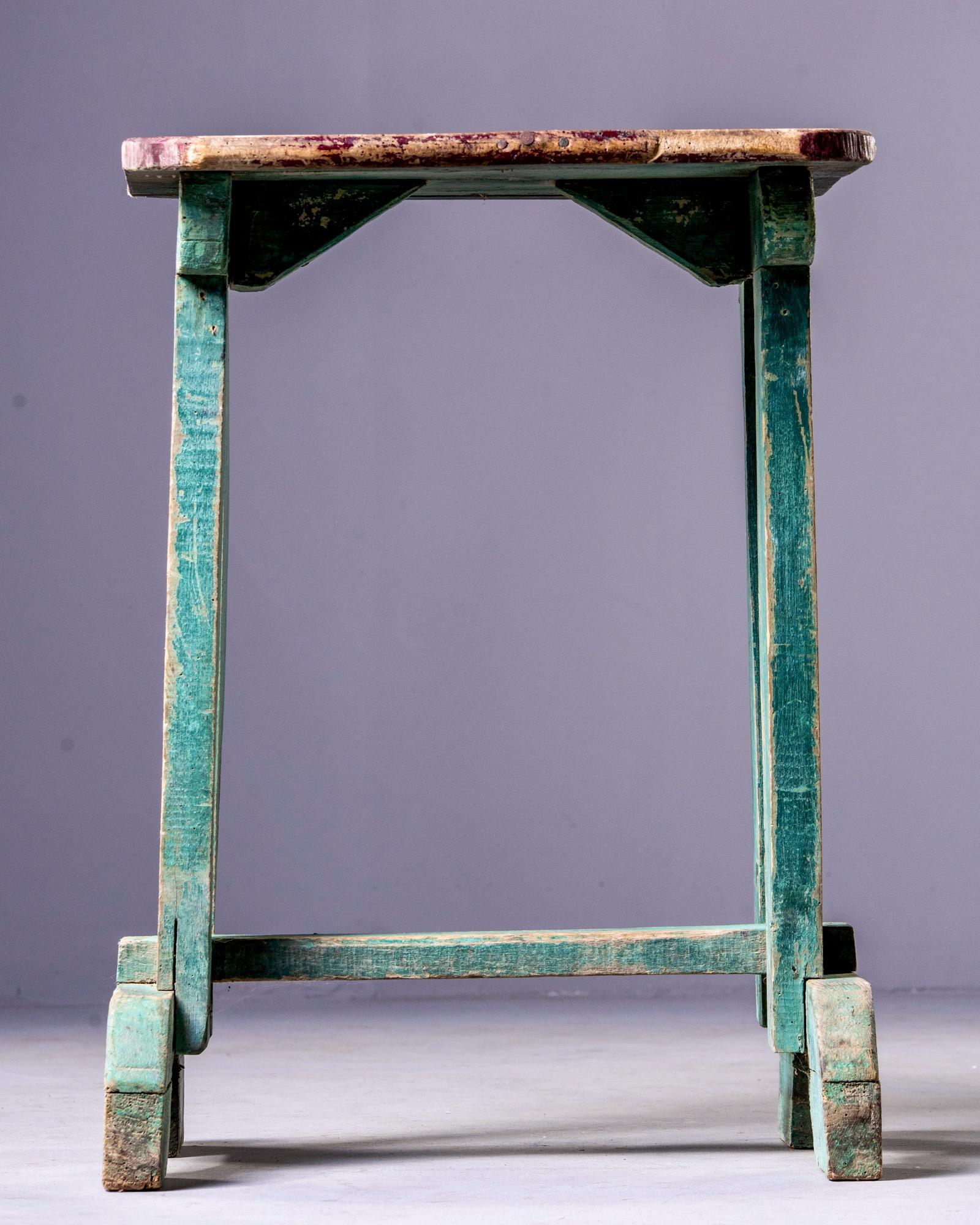 Early 20th Century Side Table with Original Paint In Good Condition For Sale In Troy, MI