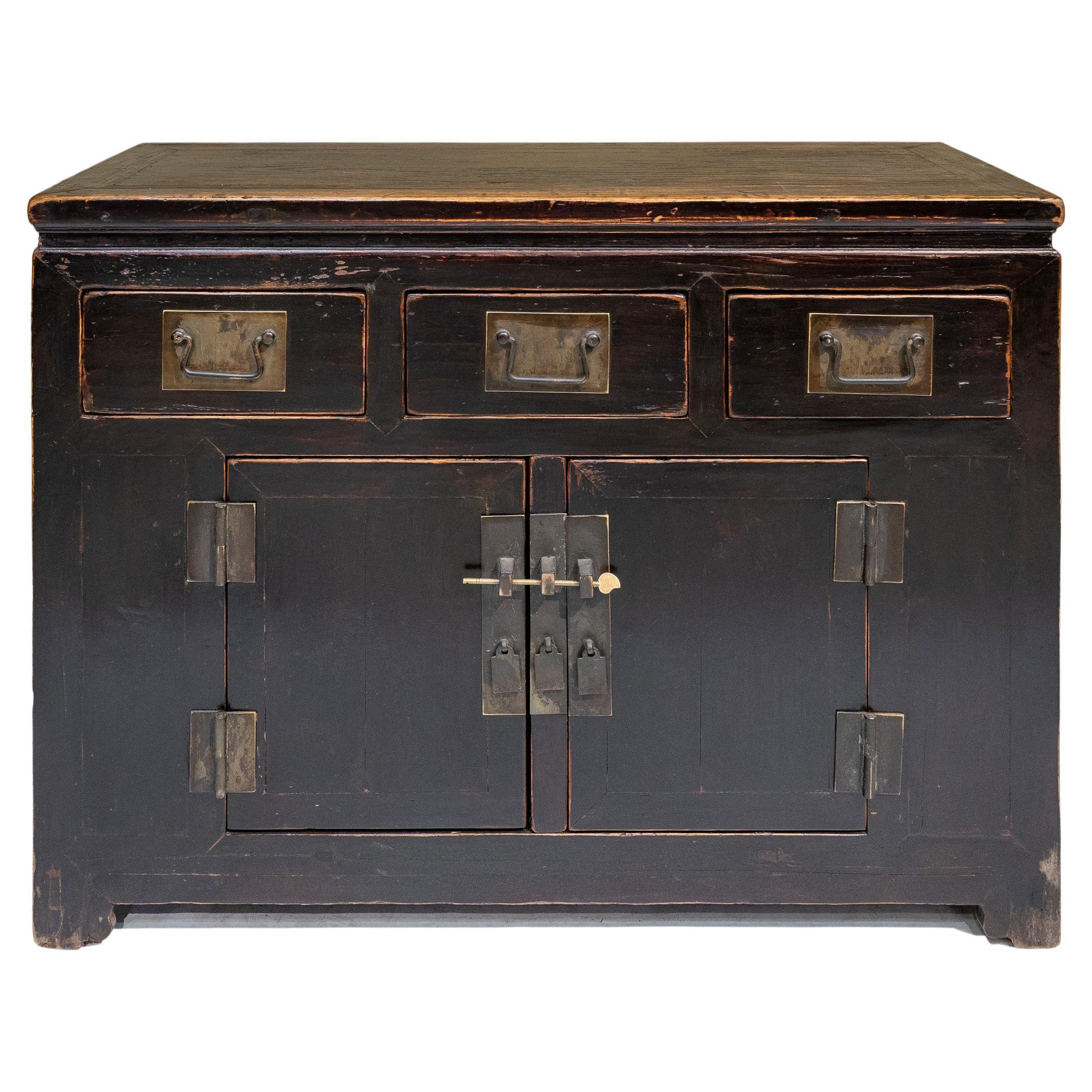 Early 20th Century Sideboard from Tianjin, China For Sale
