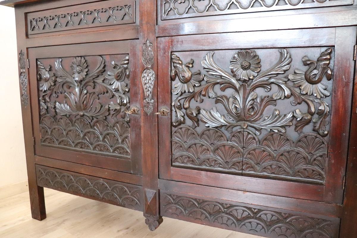 Early 20th Century Sideboard or Buffet in Carved Beech Wood For Sale 10