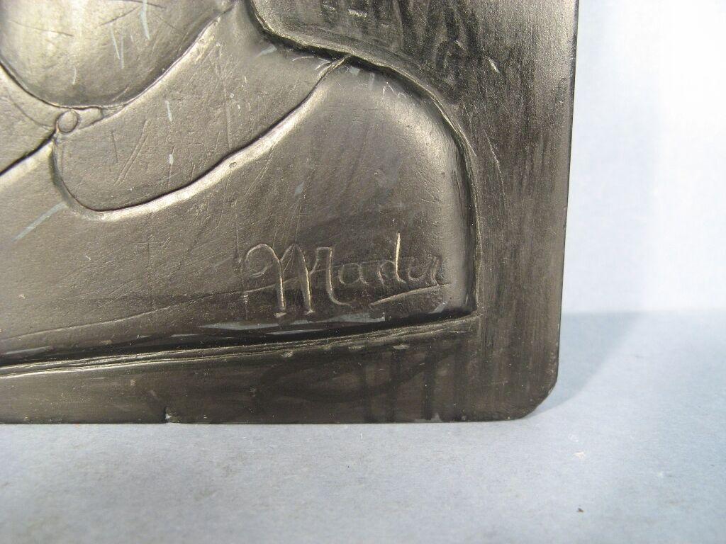 Pietra Profilo di donna in bassorilievo di Mader firmato all'inizio del XX secolo -1Y55
