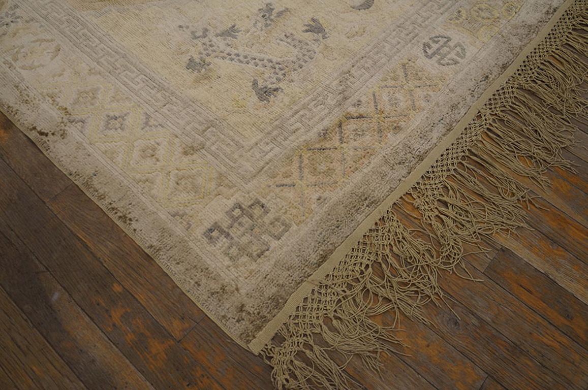 Early 20th Century Silk Chinese Dragon Carpet ( 4'2
