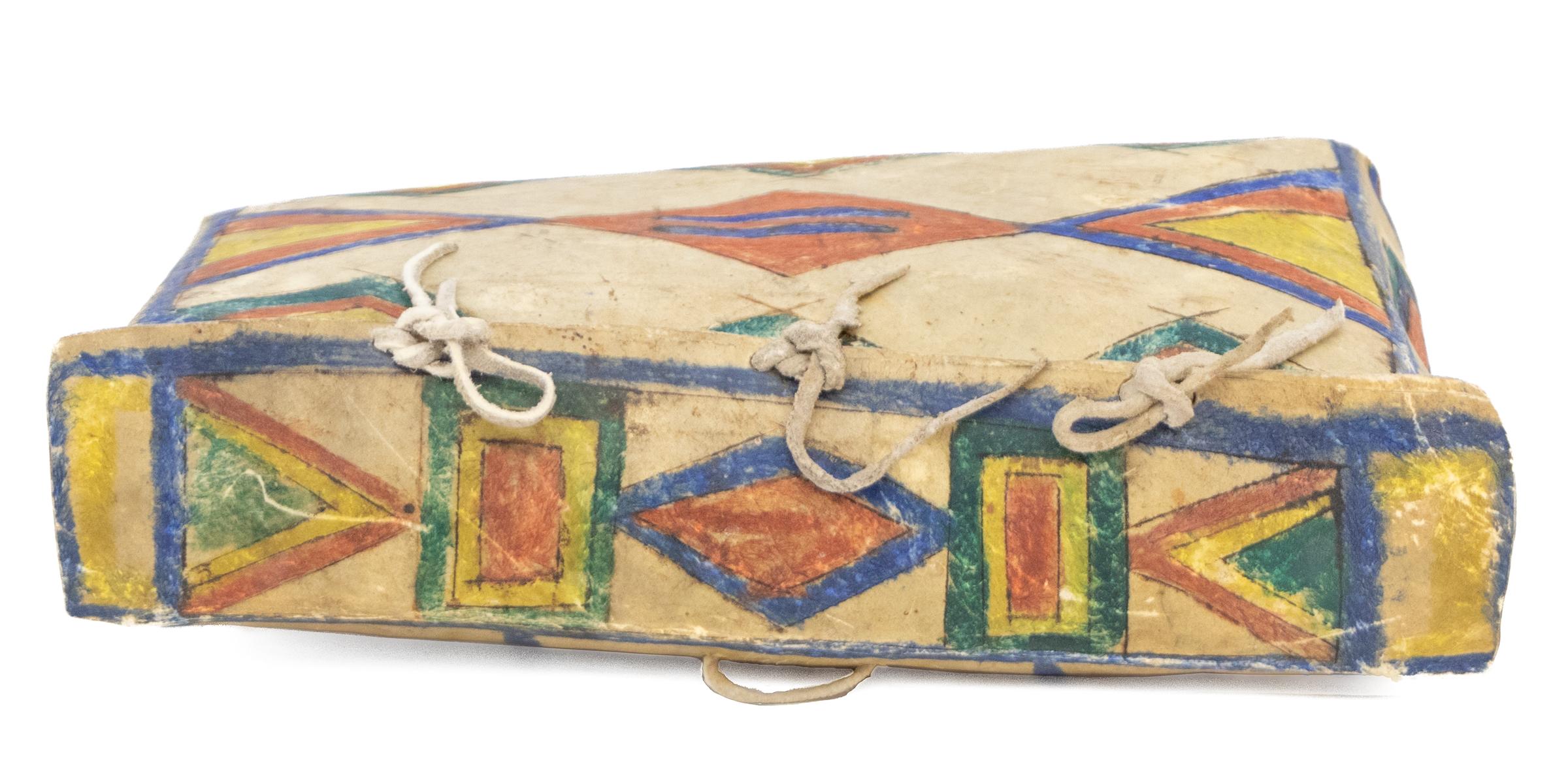 Native American Early 20th-Century Sioux Parfleche Hide Box with Geometric Painted Designs For Sale